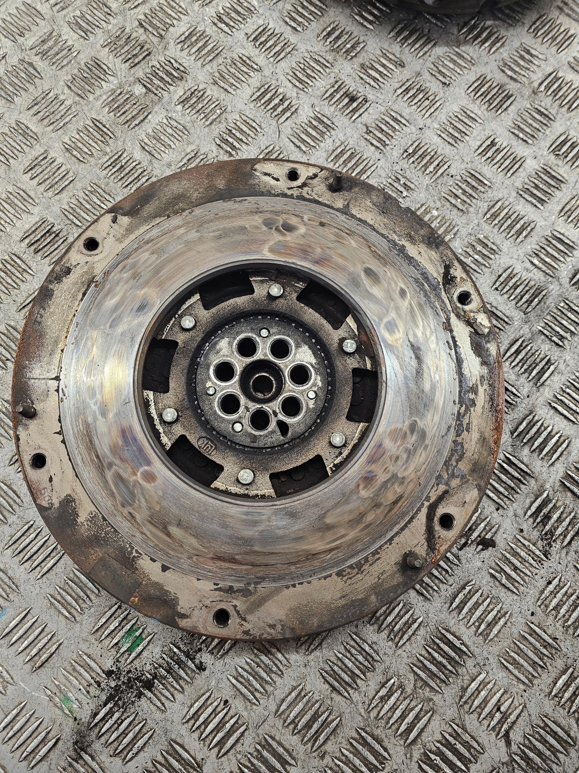 IVECO OE 504389429 Embrayage Disque de pression KOMPLET