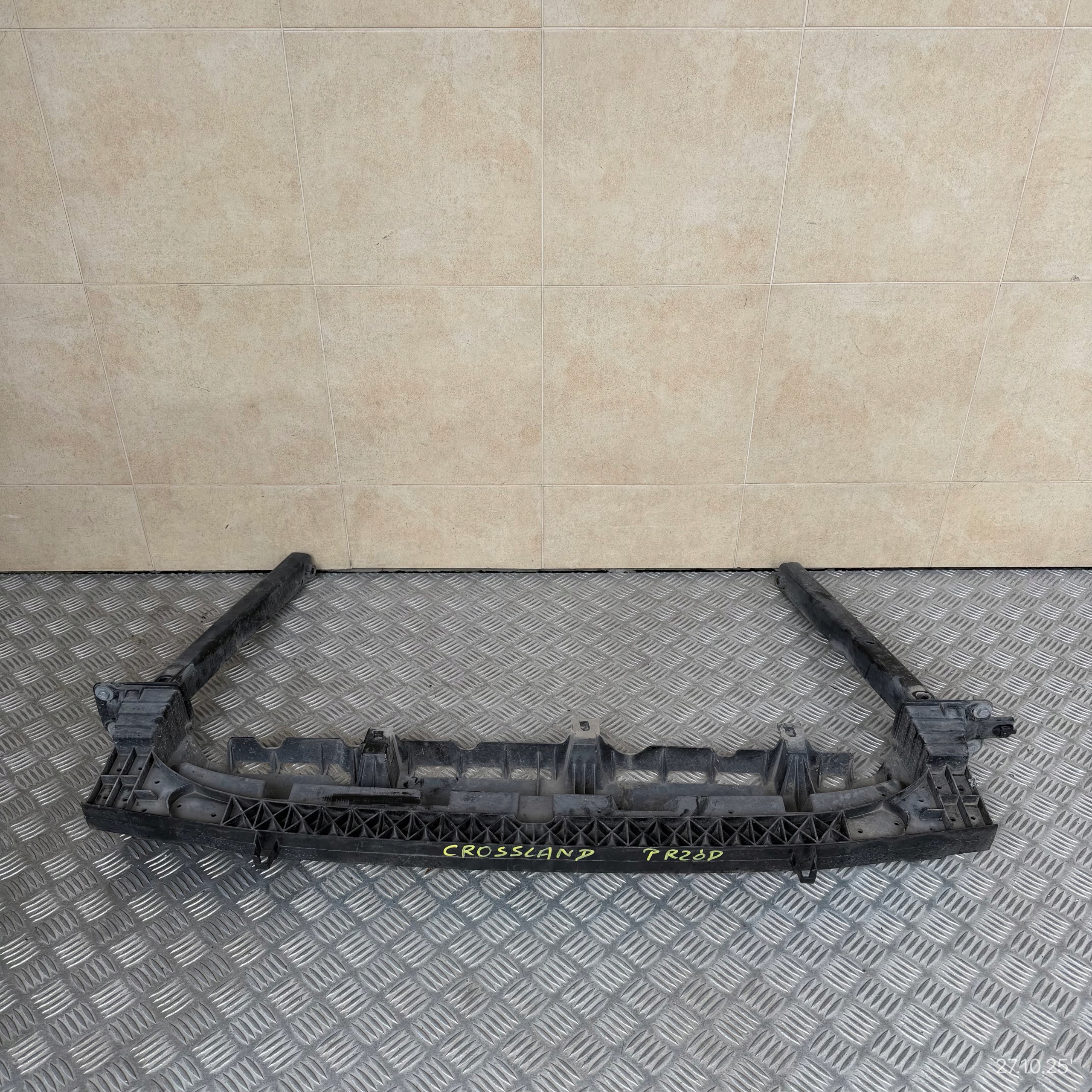 sider front below radiator pillar OPEL CROSSLAND X