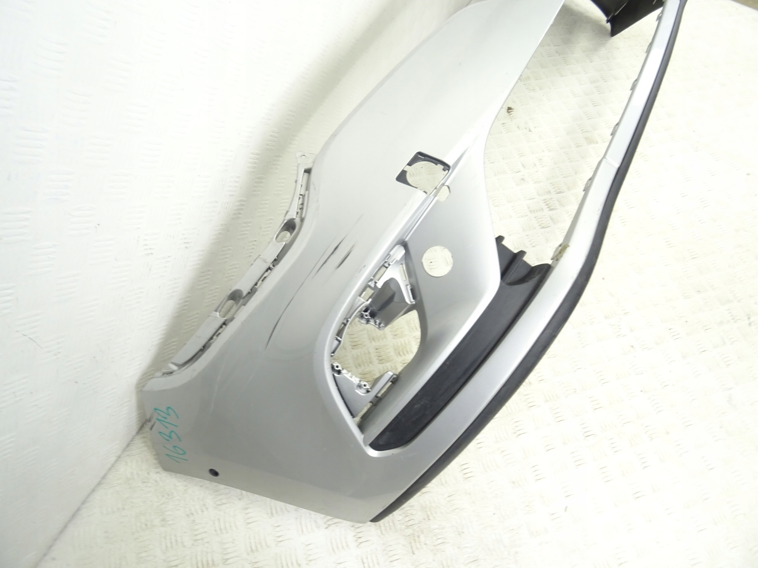Renault Laguna II 2 01-05 bumper front front