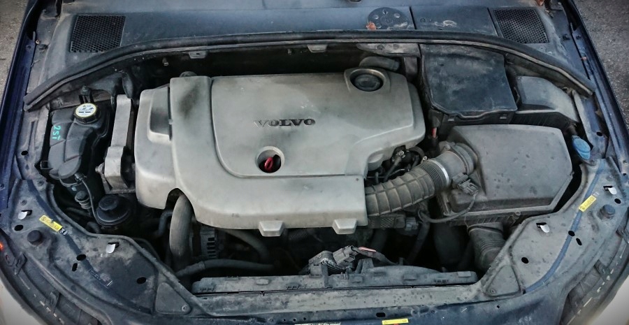 SILNIK Volvo