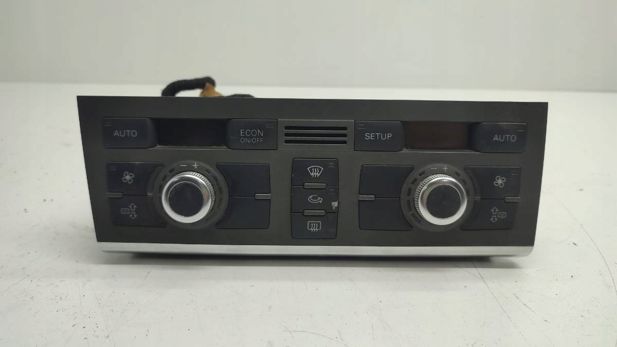 TFGERFGT43T - Панель ветрового стекла AUDI A6 C6 2004 4F1820043H EU