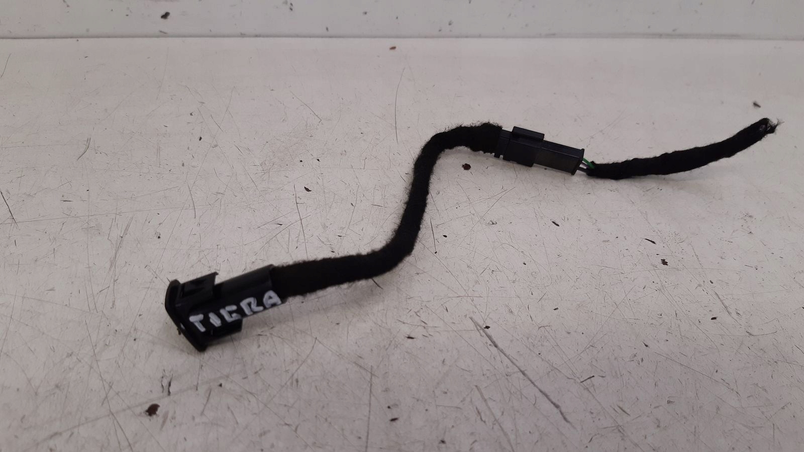 adapter zlacze AUX Opel Tigra B 1,8
