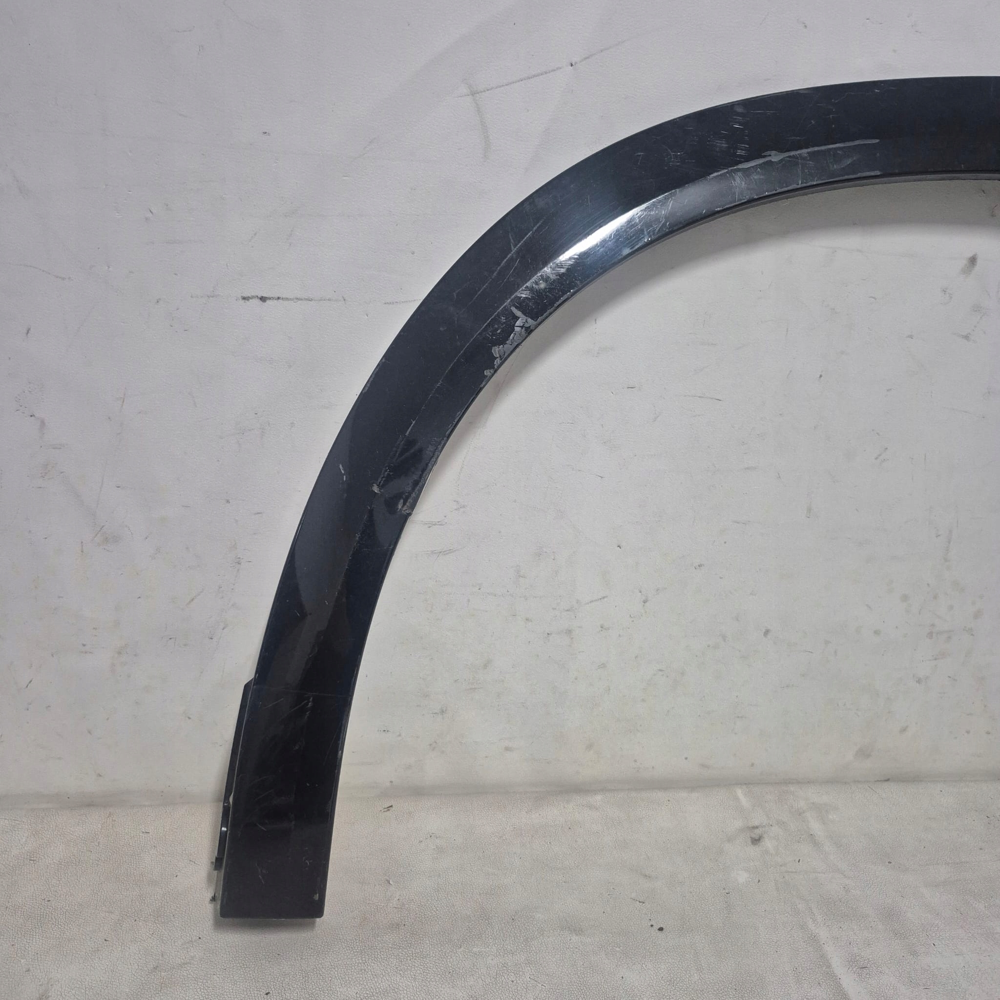 RENAULT AUSTRAL 22-> moulding cap left rear part