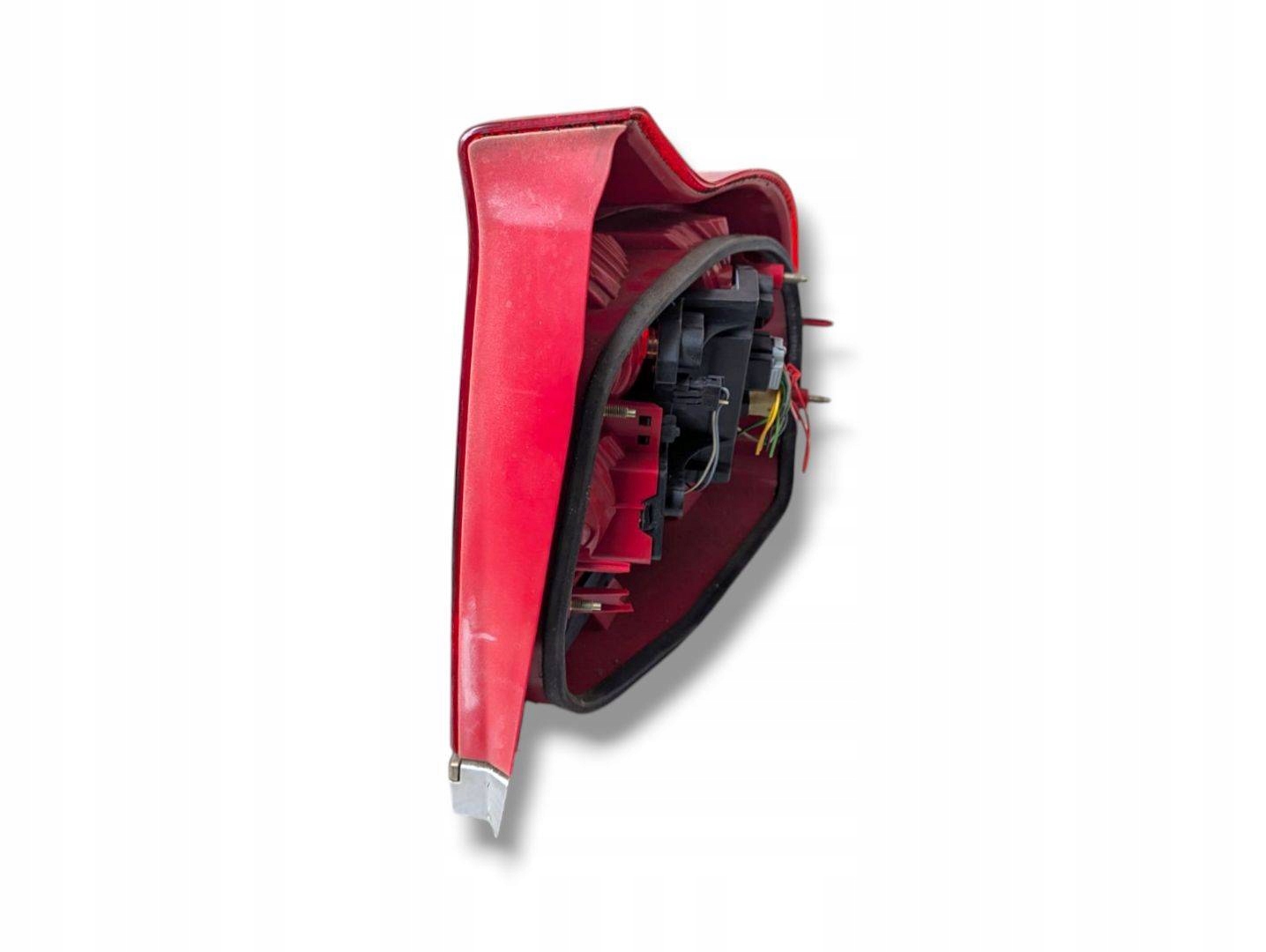 light rear left side Volvo S80 facelift 2004 08662641