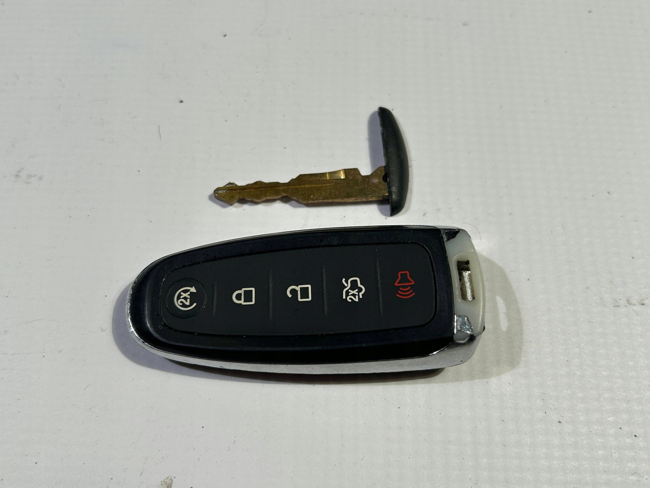 Clé pilot zdalne odpalanie Ford Flex 2013