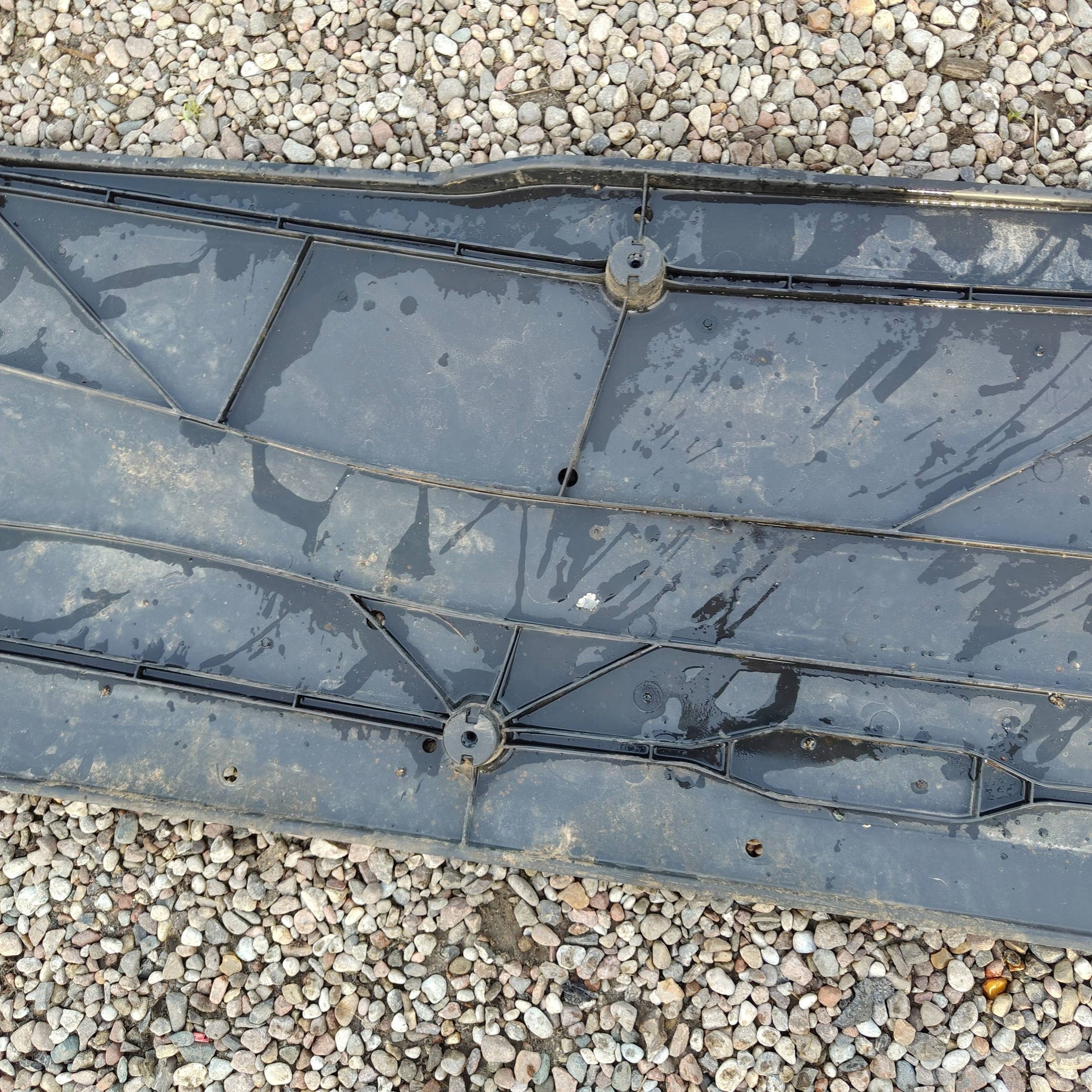 cover chassis side Skoda Fabia Mk4 (6VA) 2Q0825201A