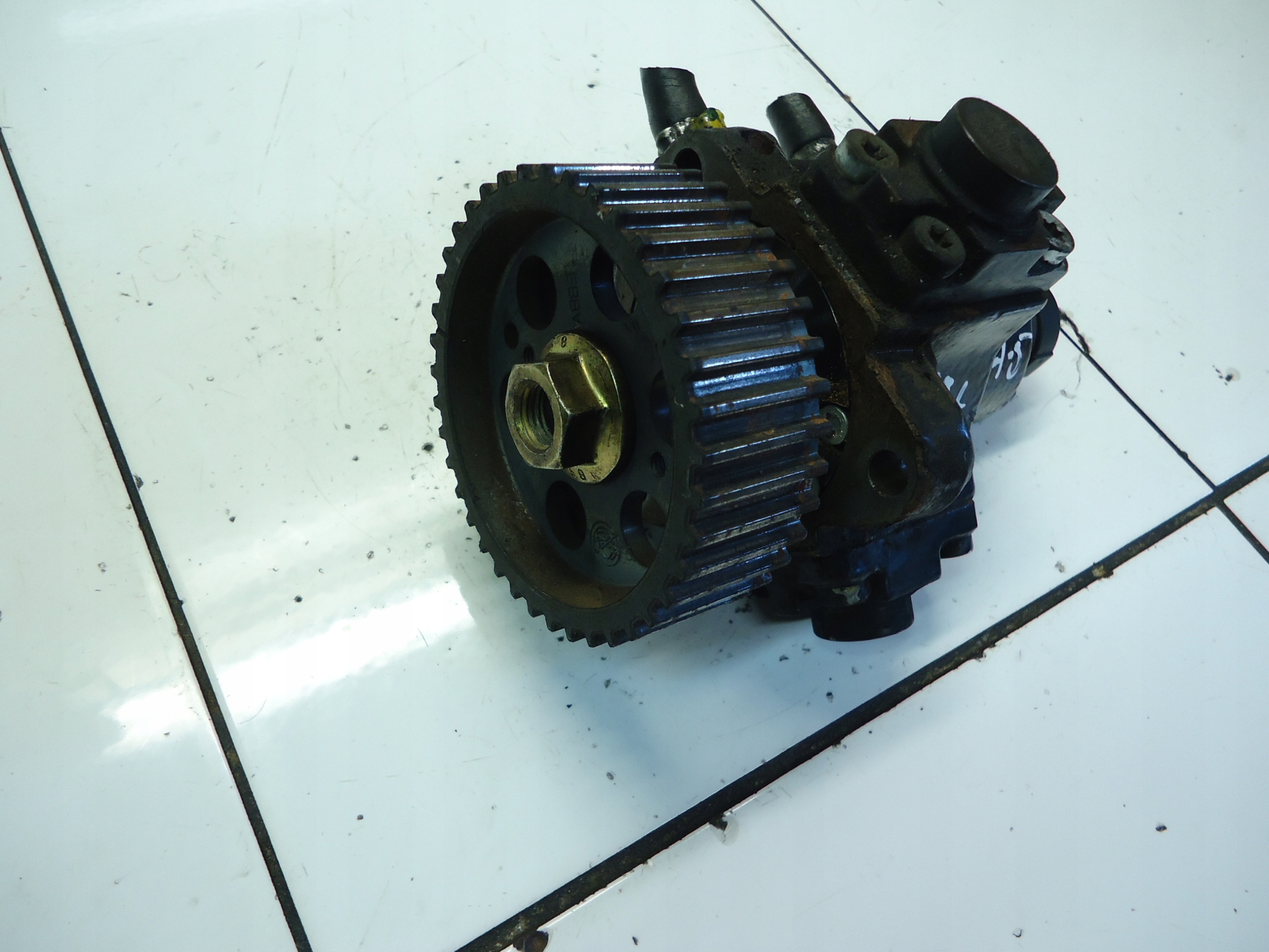 OPEL VECTRA 1.9 CDTI Z19DTH Einspritzpumpe 0445010155