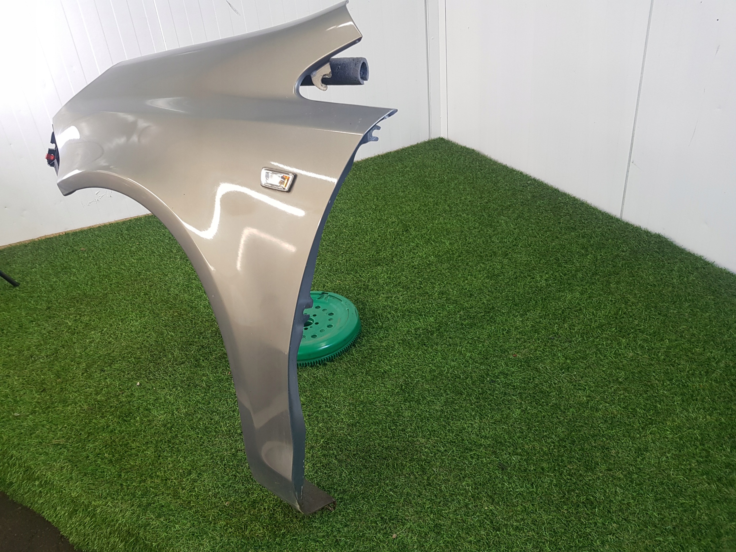 fender left front OPEL CORSA D