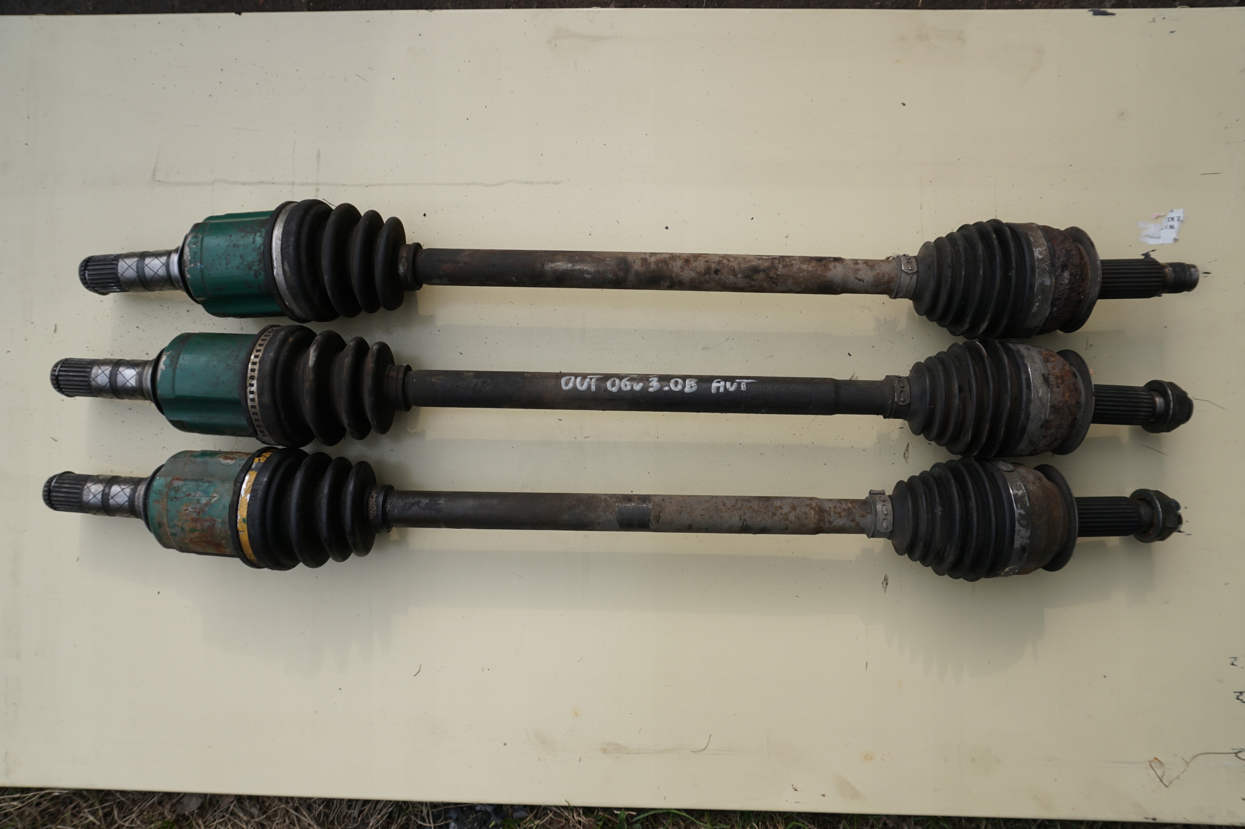 SUBARU LEGACY IV OUTBACK BL ПОЛУОСЬ ПЕРЕДНЯЯ ЛЕВА ПРАВА 2004-2009rok