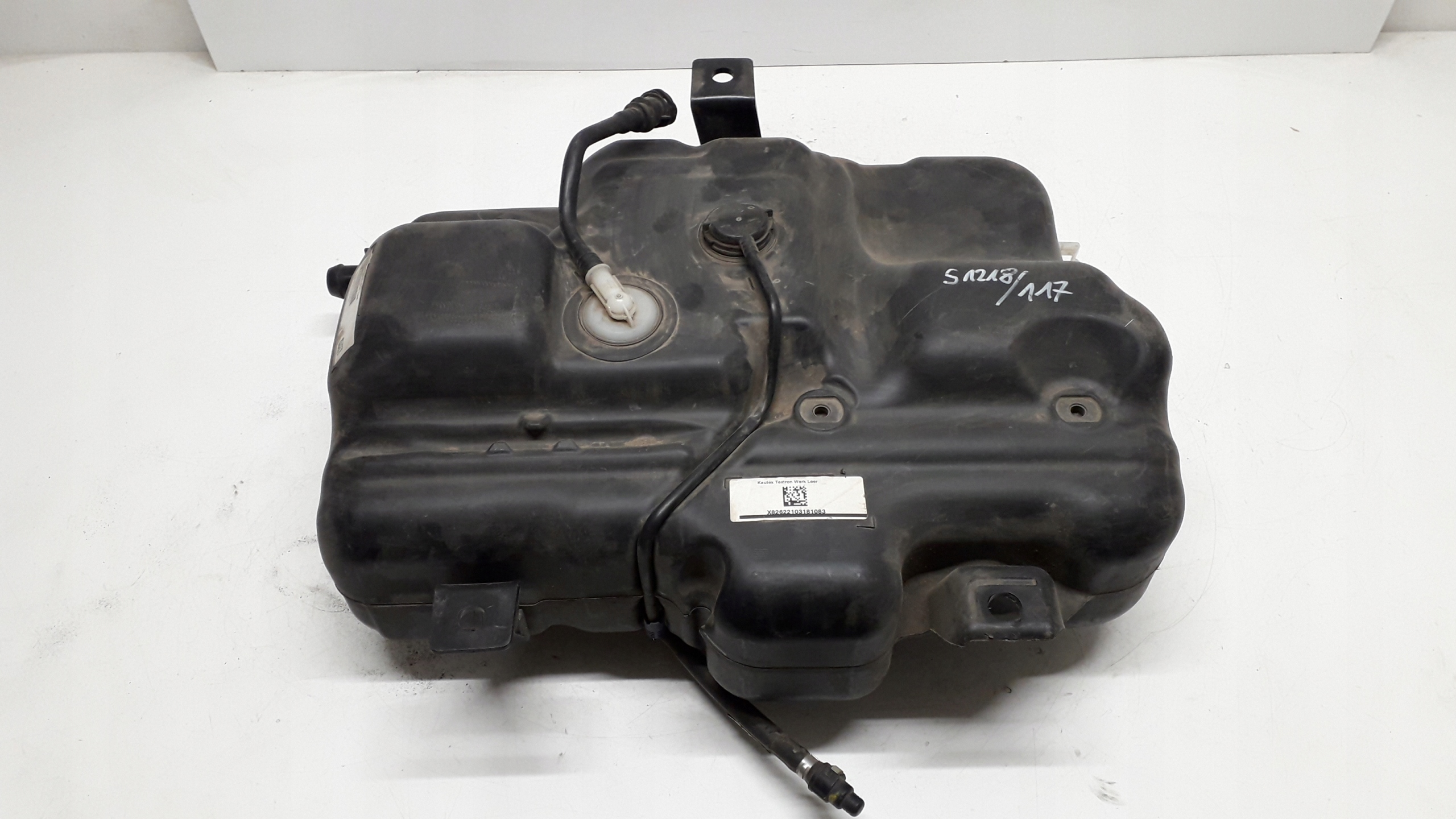 RENAULT OPEL БАК ADBLUE 172A22038R