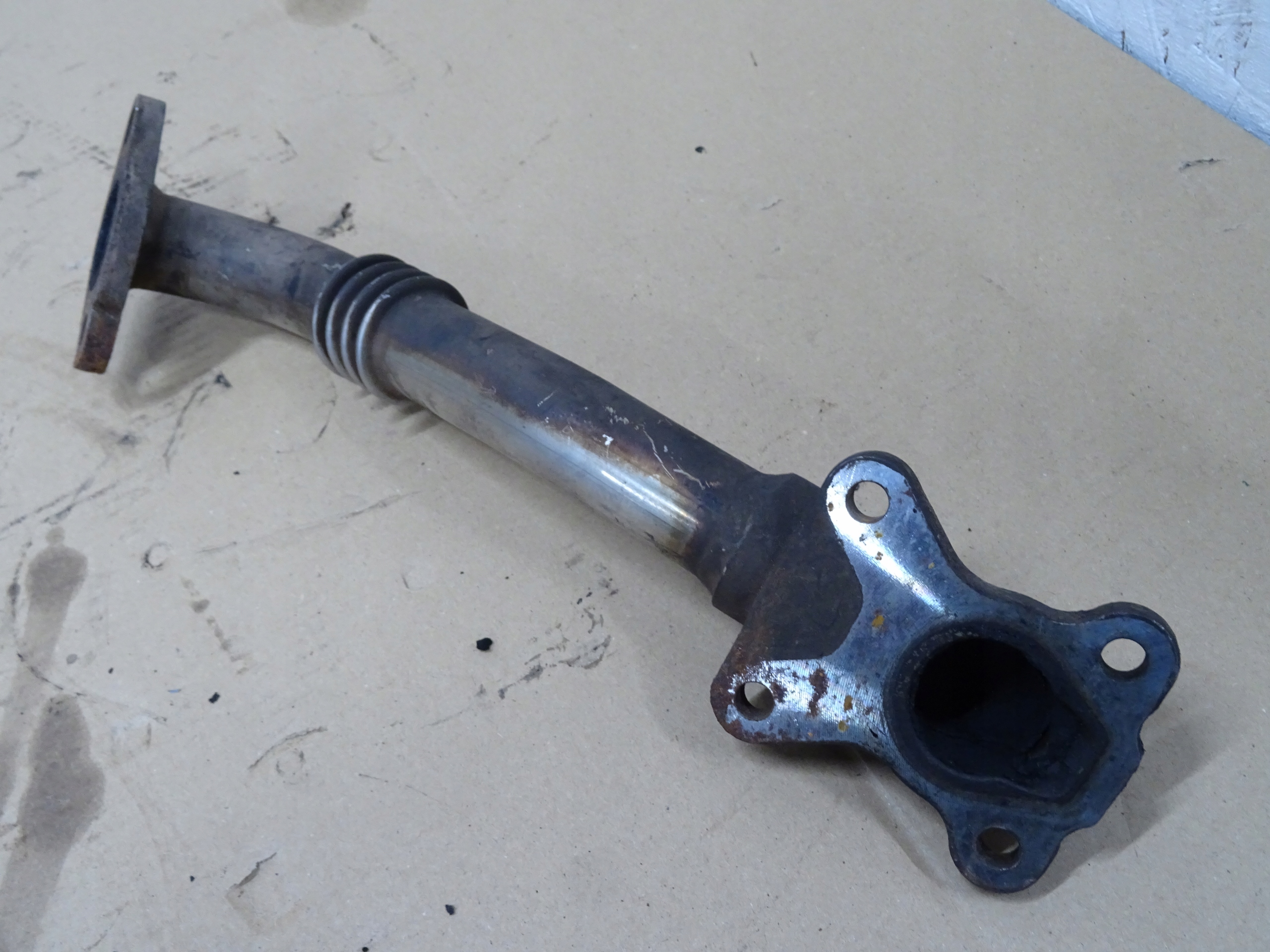 PATHFINDER трубопровод труба EGR 2,5 DCi 2011R