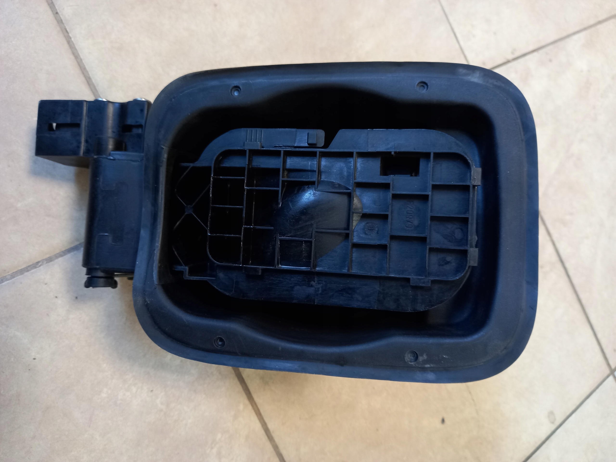 51172990139 2990139 - Крышка топливного бака BMW X1 E84 '08-15 ориг.*