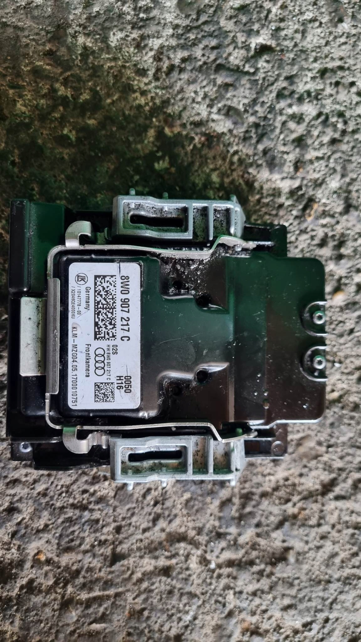 8W0907217C 907 - Камера помічник ременя AUDI A4 B9 8W0