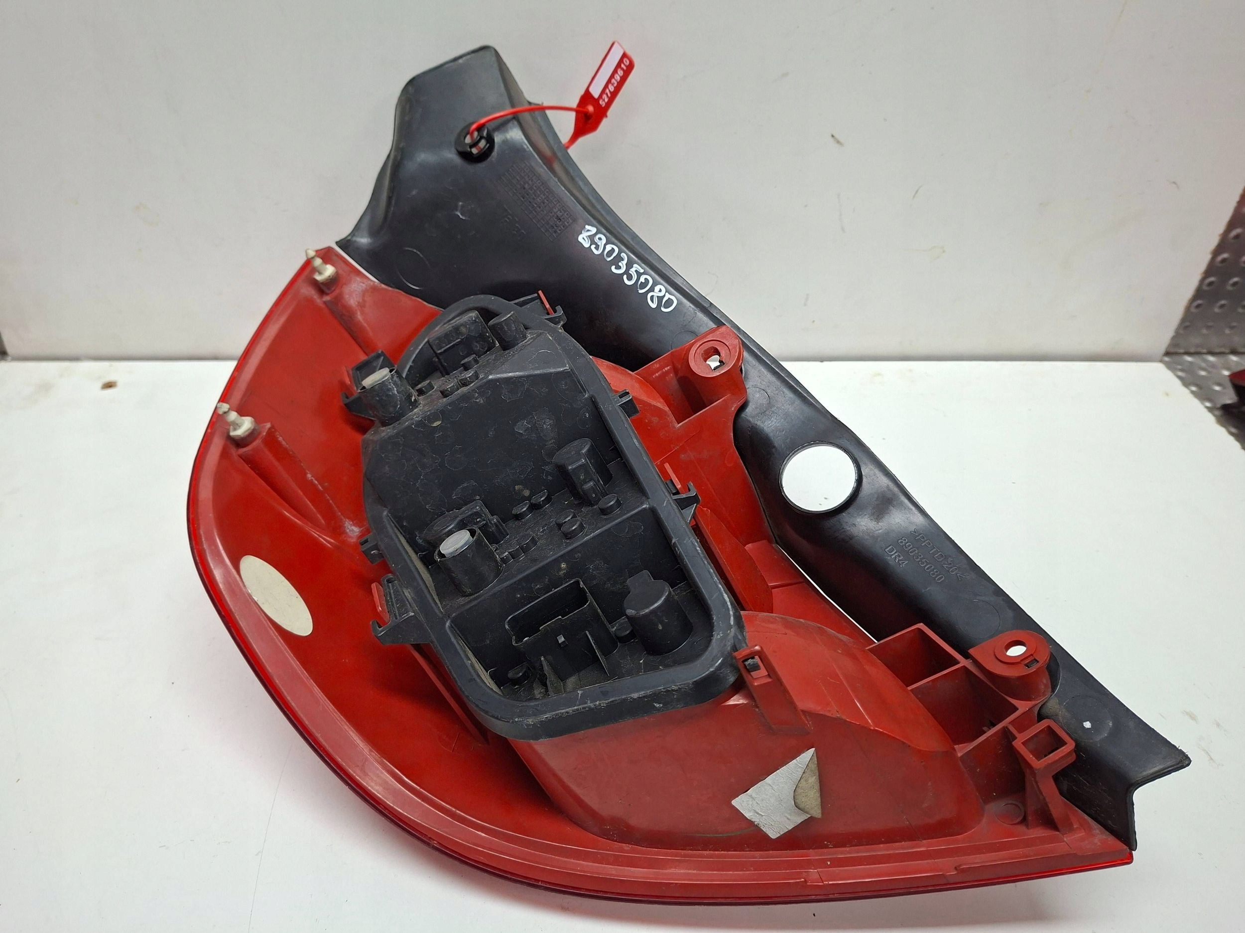 light rear right 89035080 RENAULT CLIO III 2006