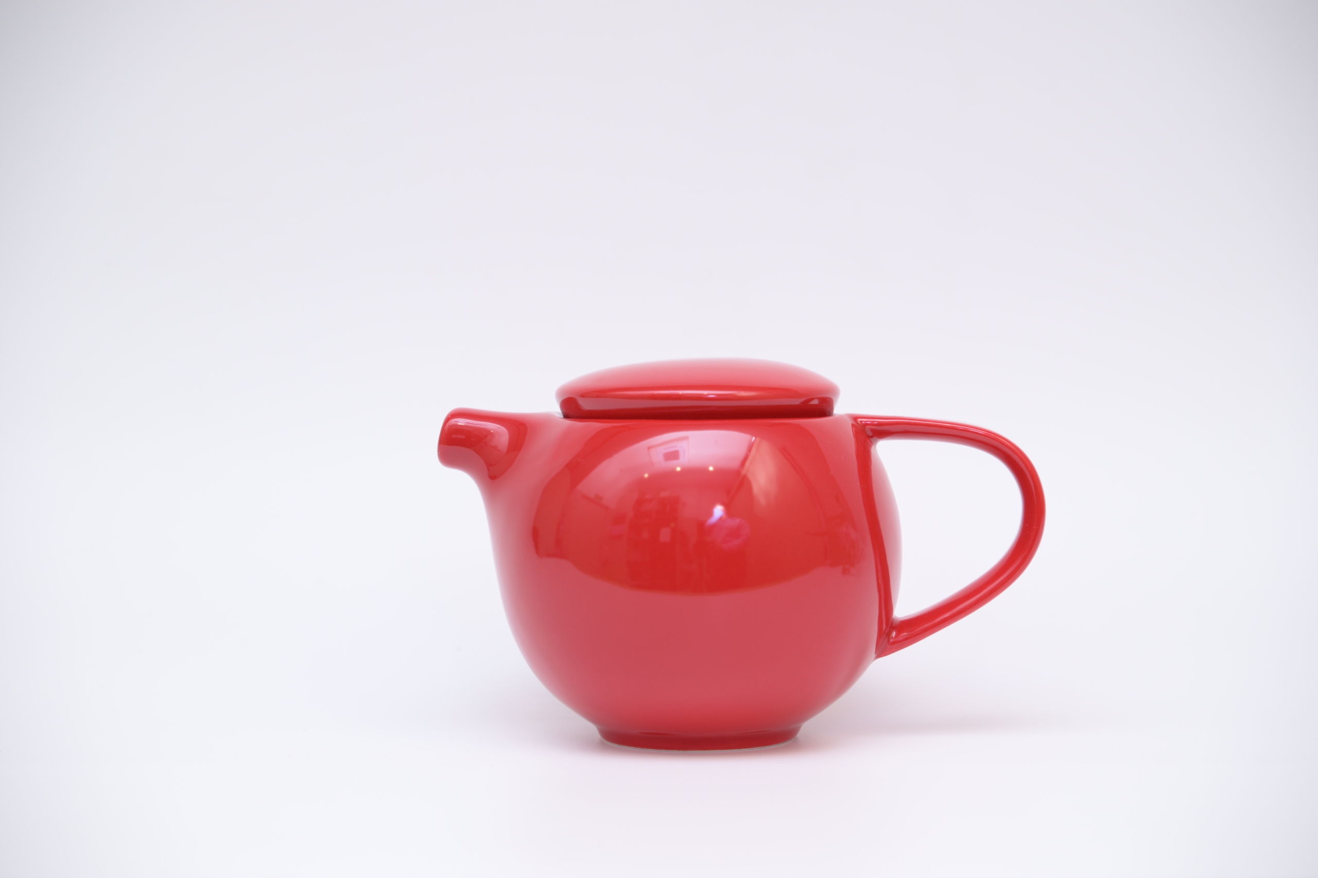 Loveramics Pro Tea Infuser Red Čajová konvice se sítkem 400 ml Červený