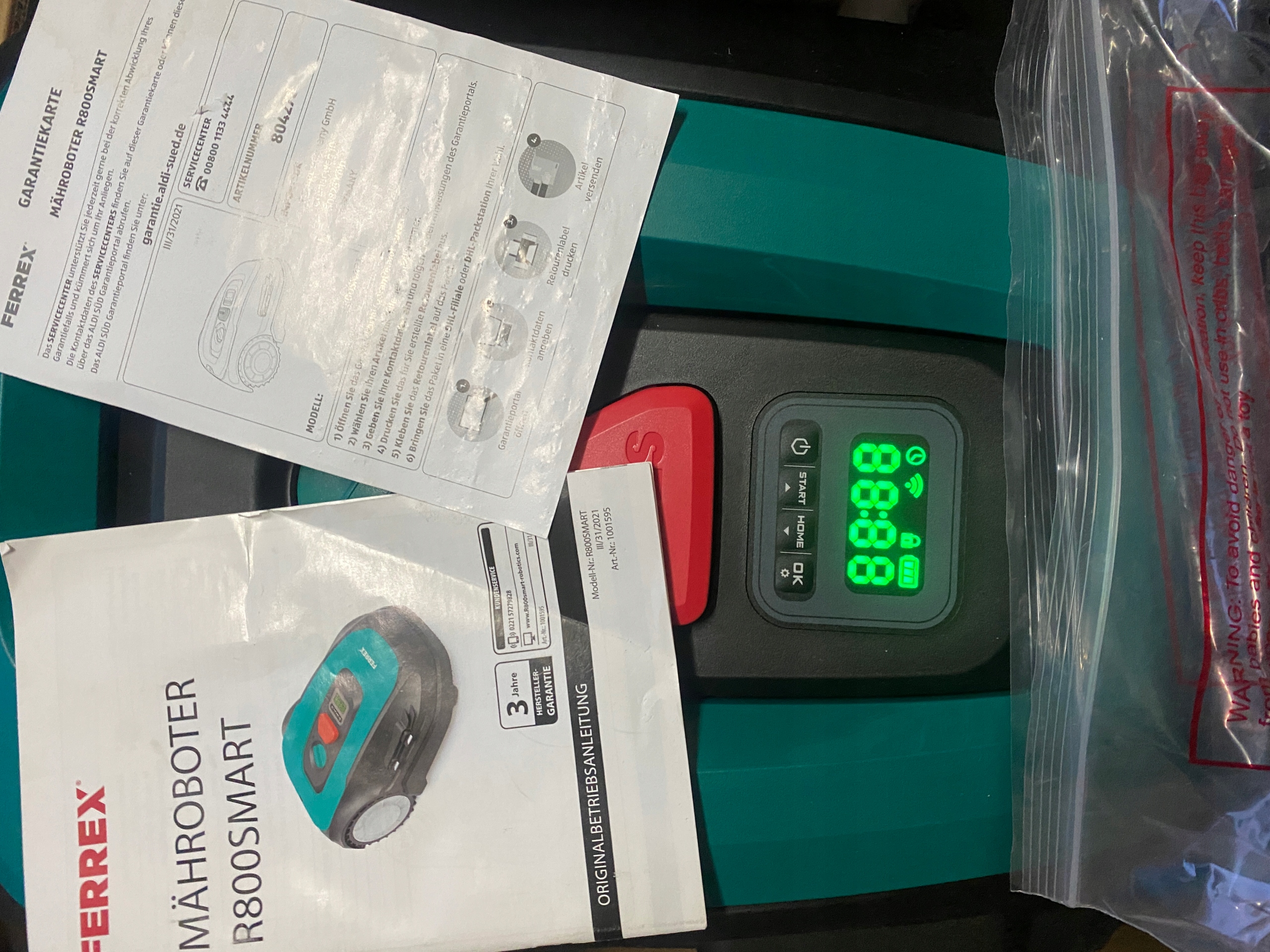 Robot koszący FERREX R800 SMART Stan opakowania oryginalne