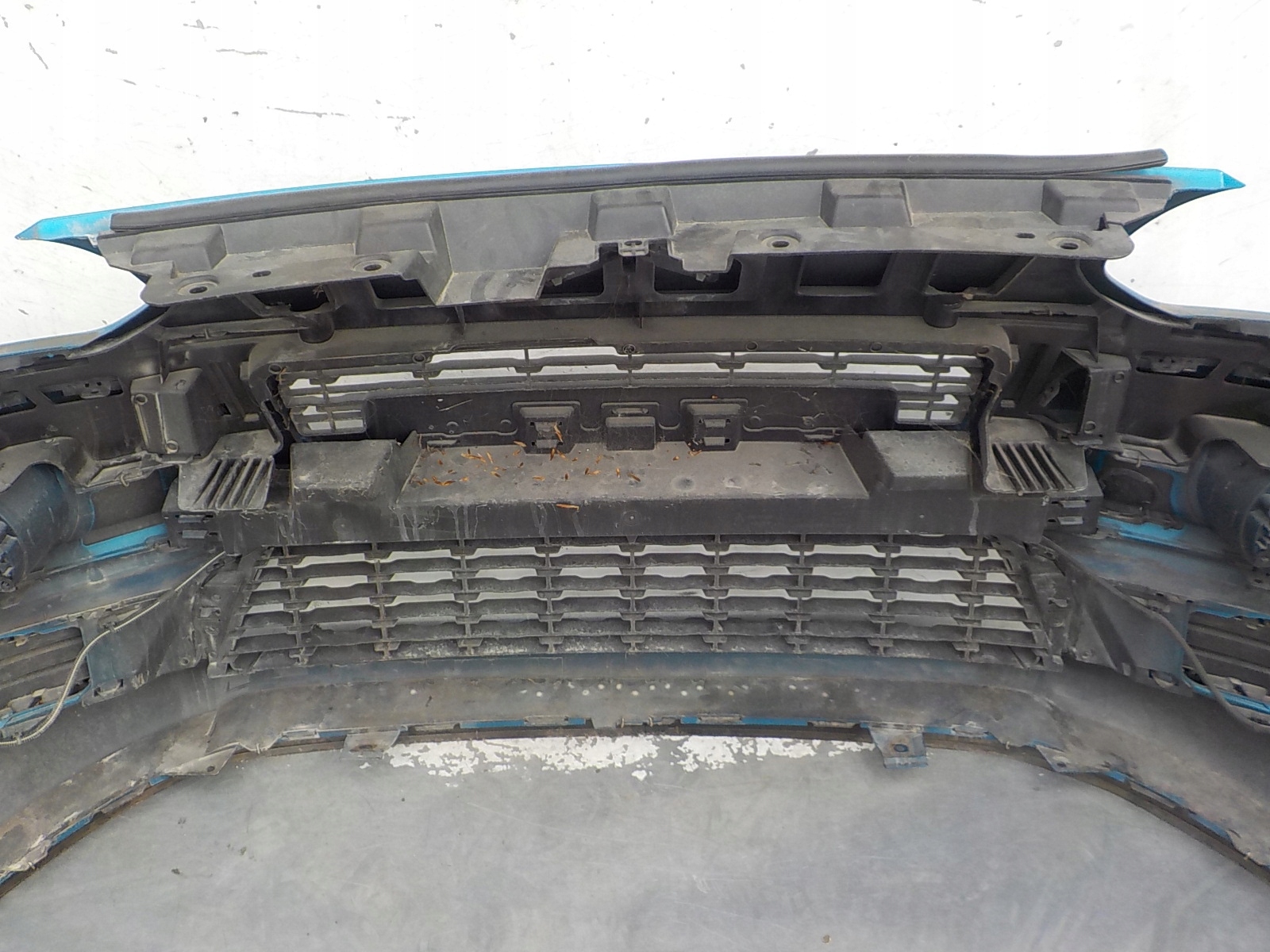 78 CITROEN C3 PICASSO nárazník predok predný