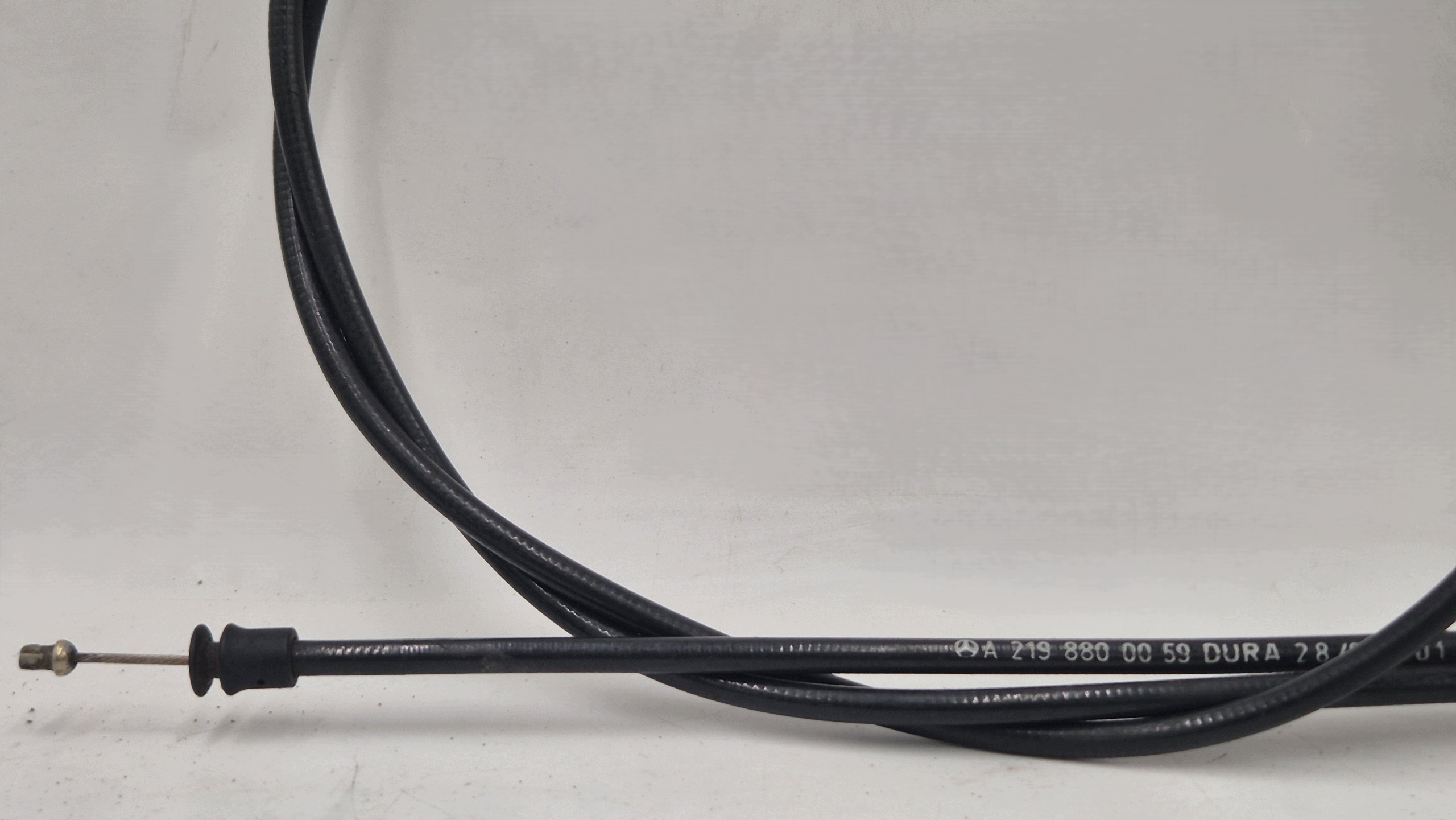 Câble Levier du capot Mercedes CLS C219 A2198800059 Original