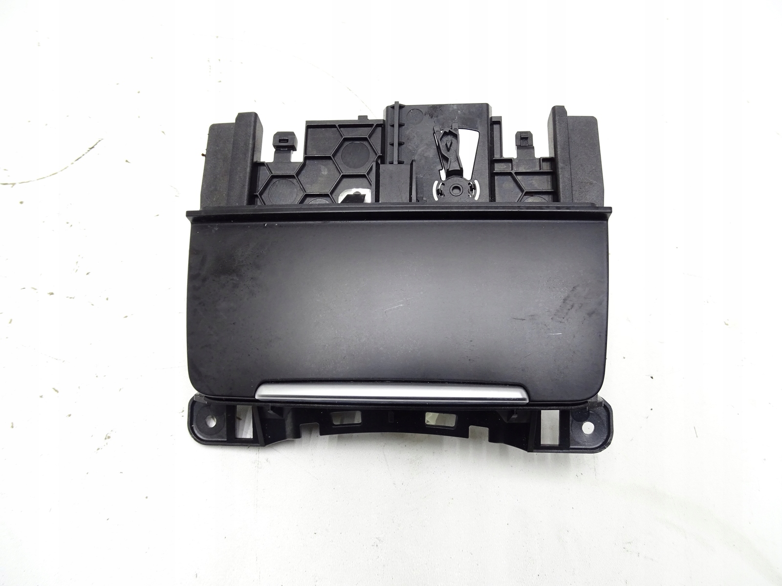 POPIELNICZKA ZAPALNICZKA SCHOWEK 8K0857965 AUDI A4 B8 A5 8T