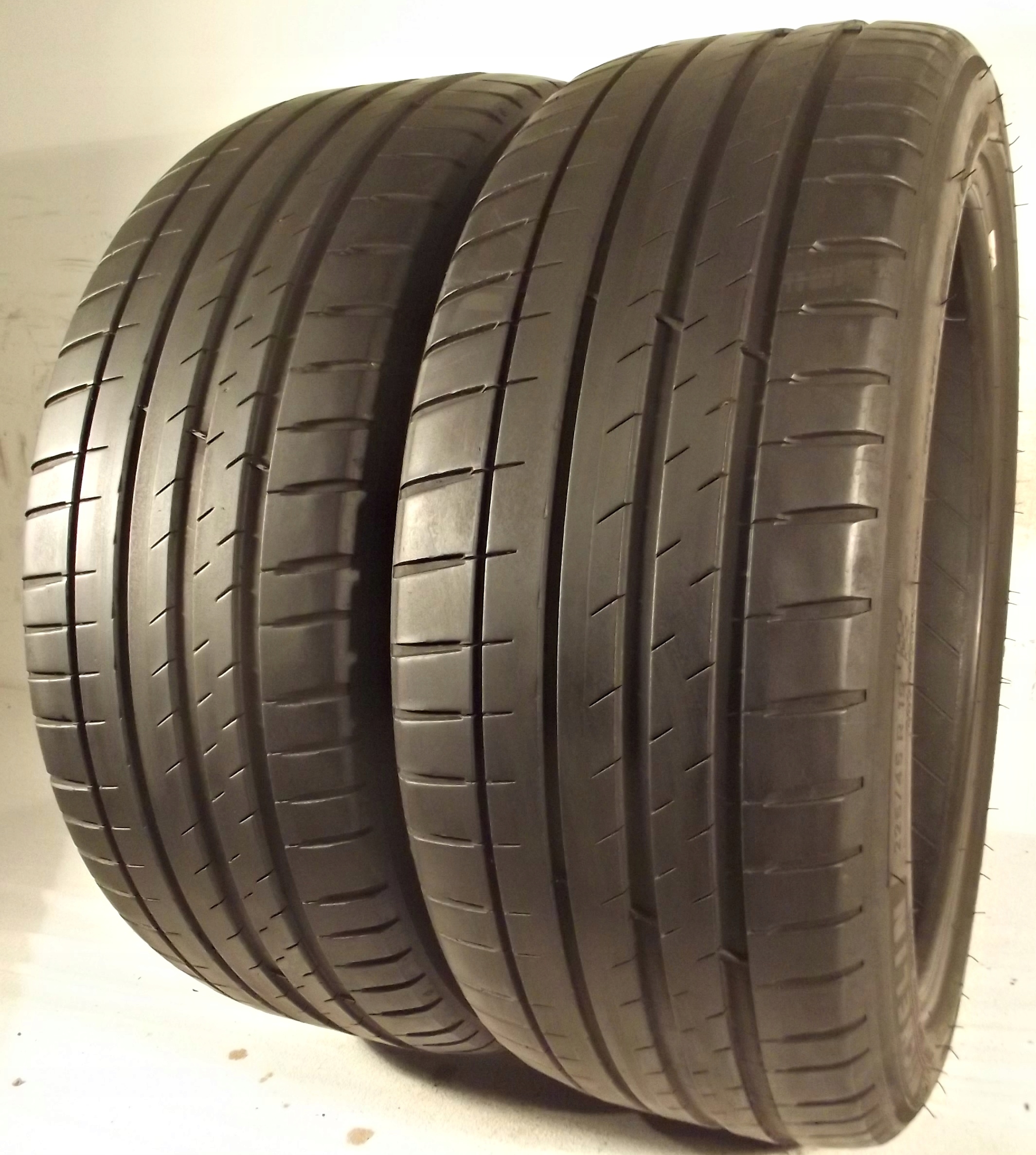 opony letnie 225/45R19 96W MICHELIN PILOT SPORT 4 rant BMW 2020r.