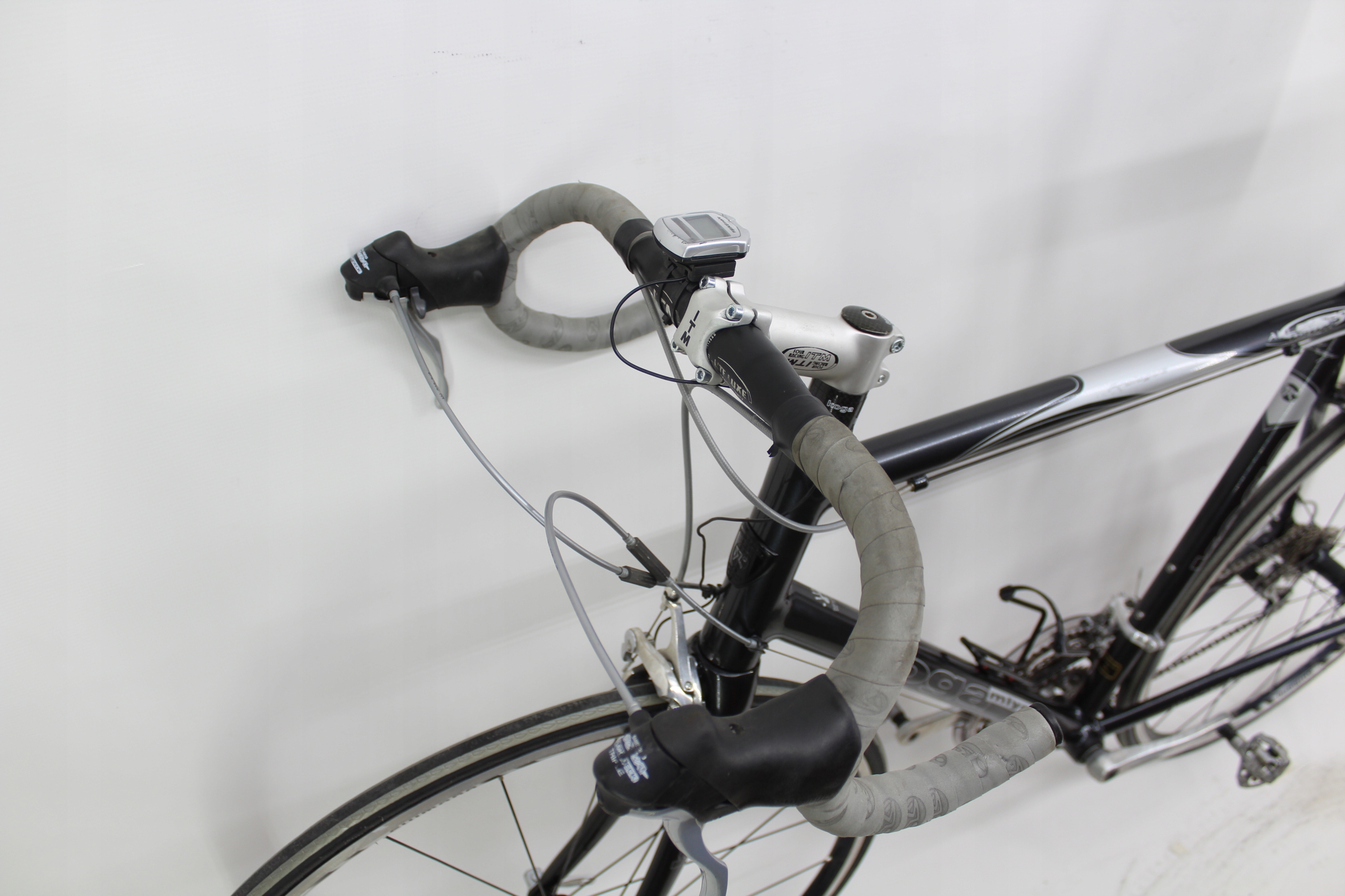 PIĘKNY ALU ROWER SZOSOWY 'KOGA' KOŁA 28'' 24 BIEGI Kolor grafitowy