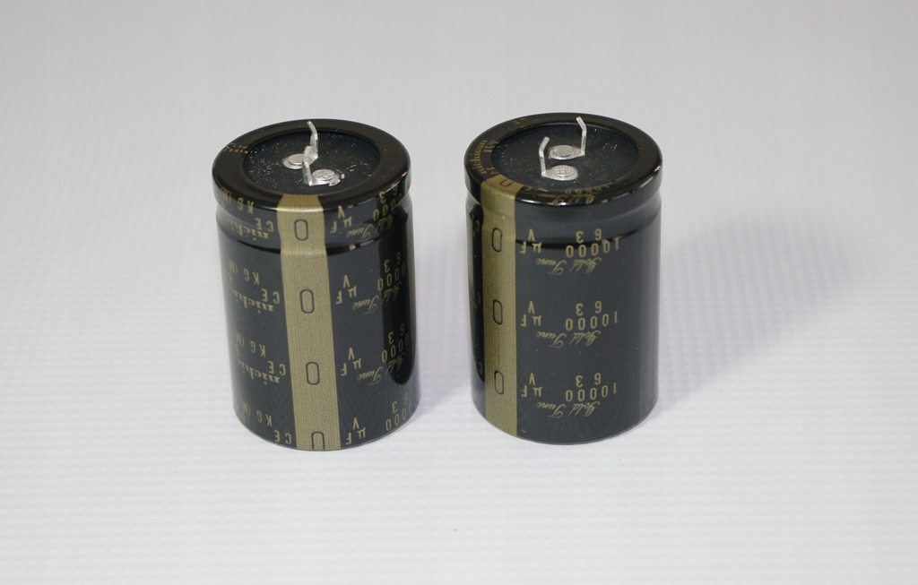 

Nichicon Kg 10000uF/63V Do Audio x 2 Sztuki
