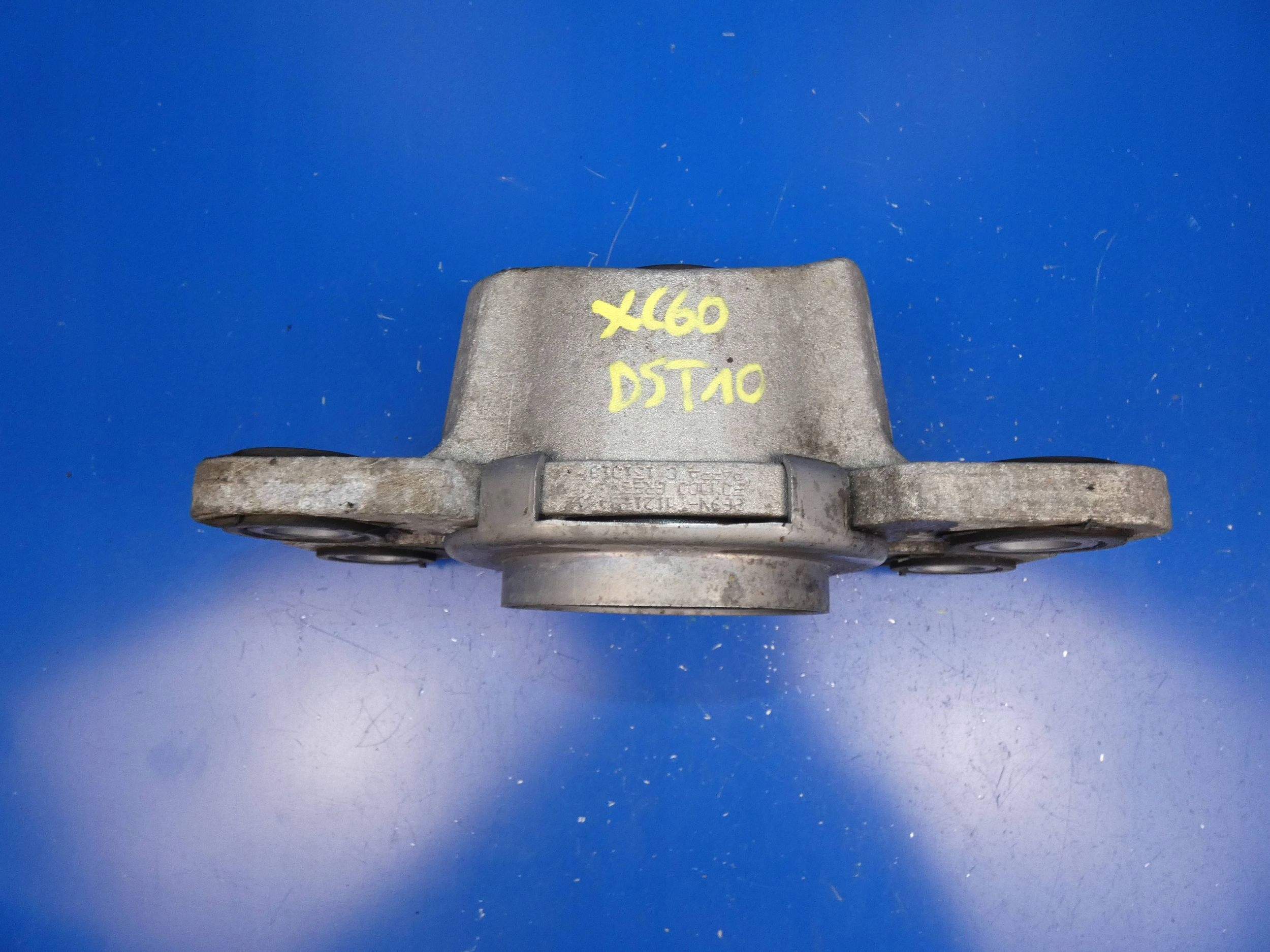VOLVO XC60 e V60 S60 II S80 II 2.4 D5 D3 supporto Supporti motore usato
