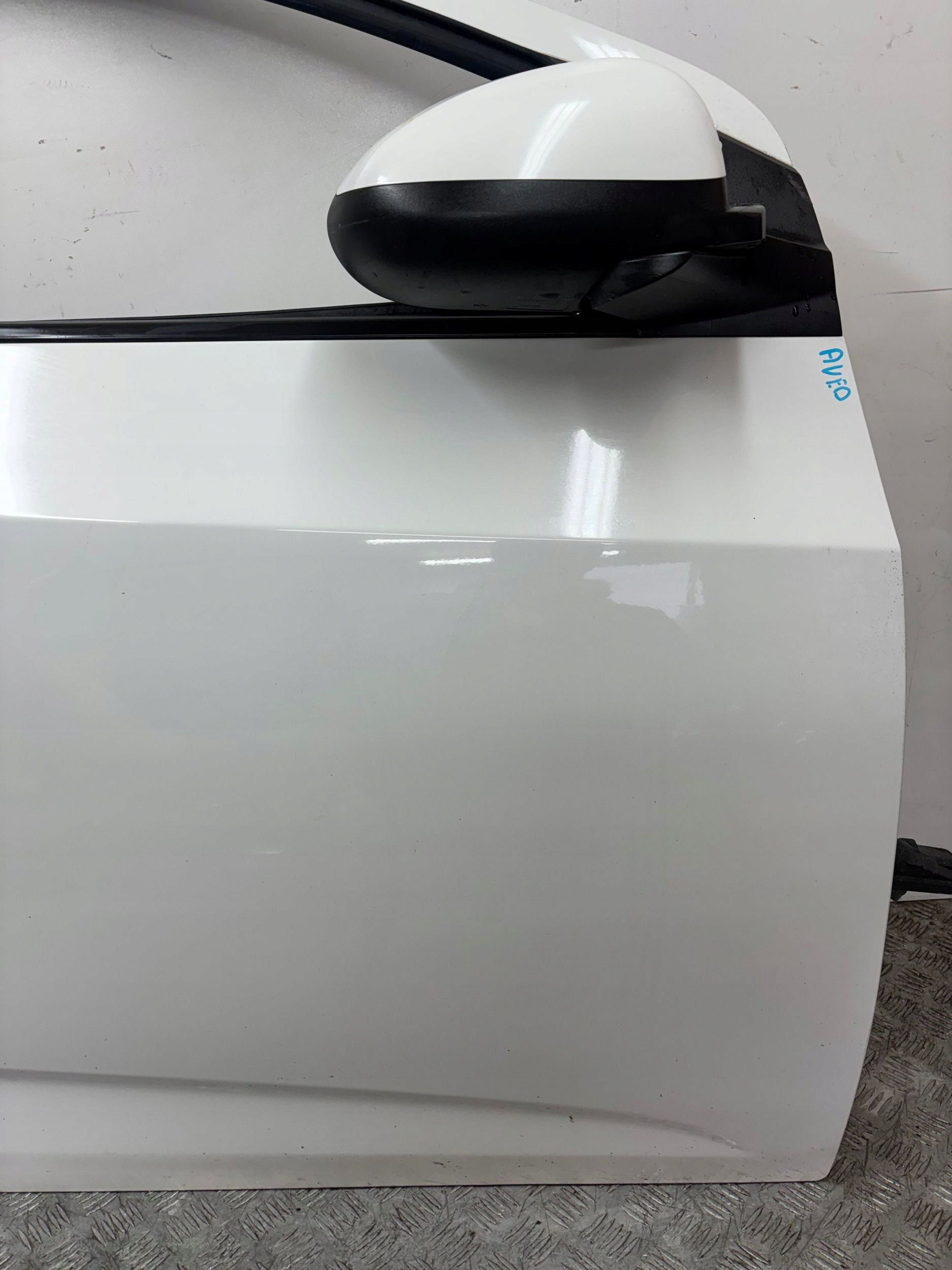 door front front right CHEVROLET AVEO T300