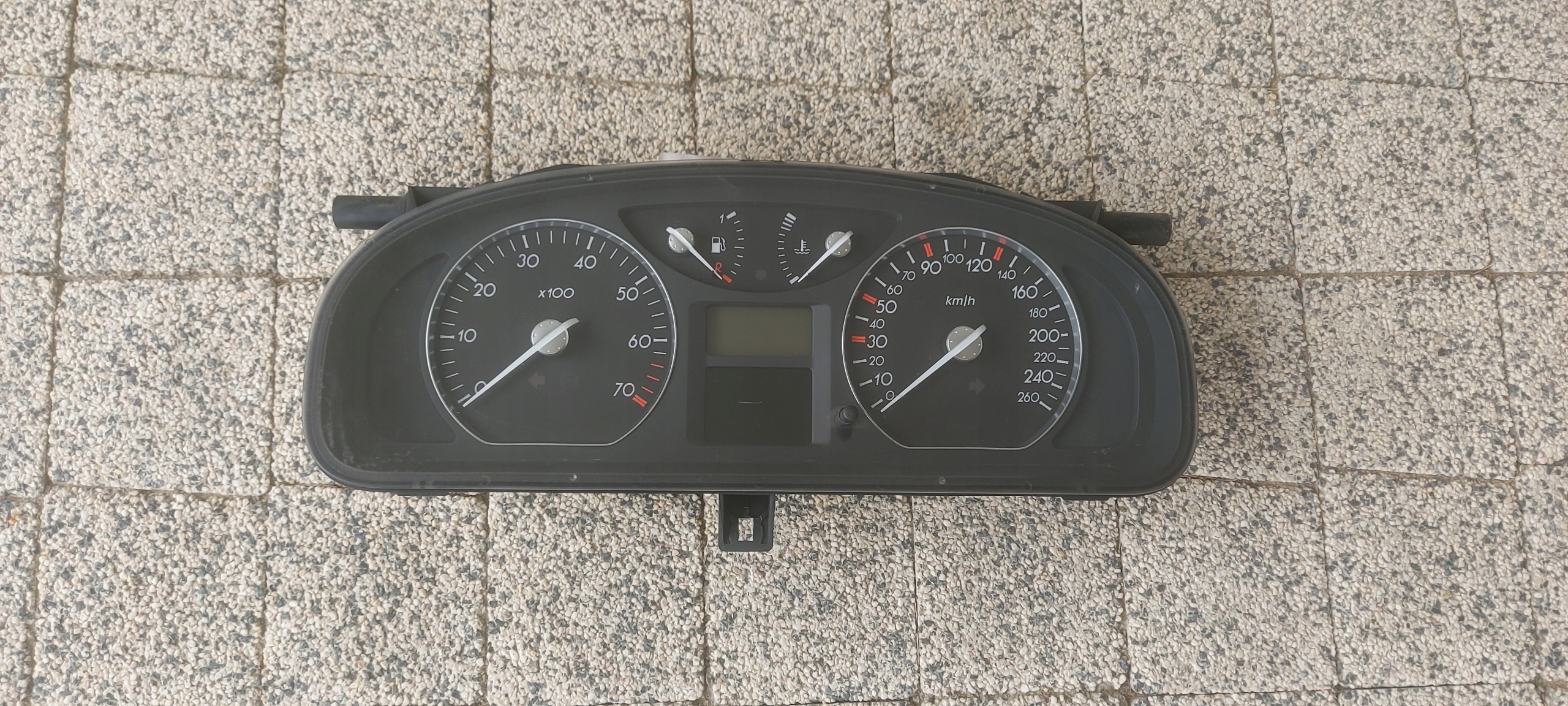 спидометр часы renault LAGUNA 2 II 1.8 16V европа