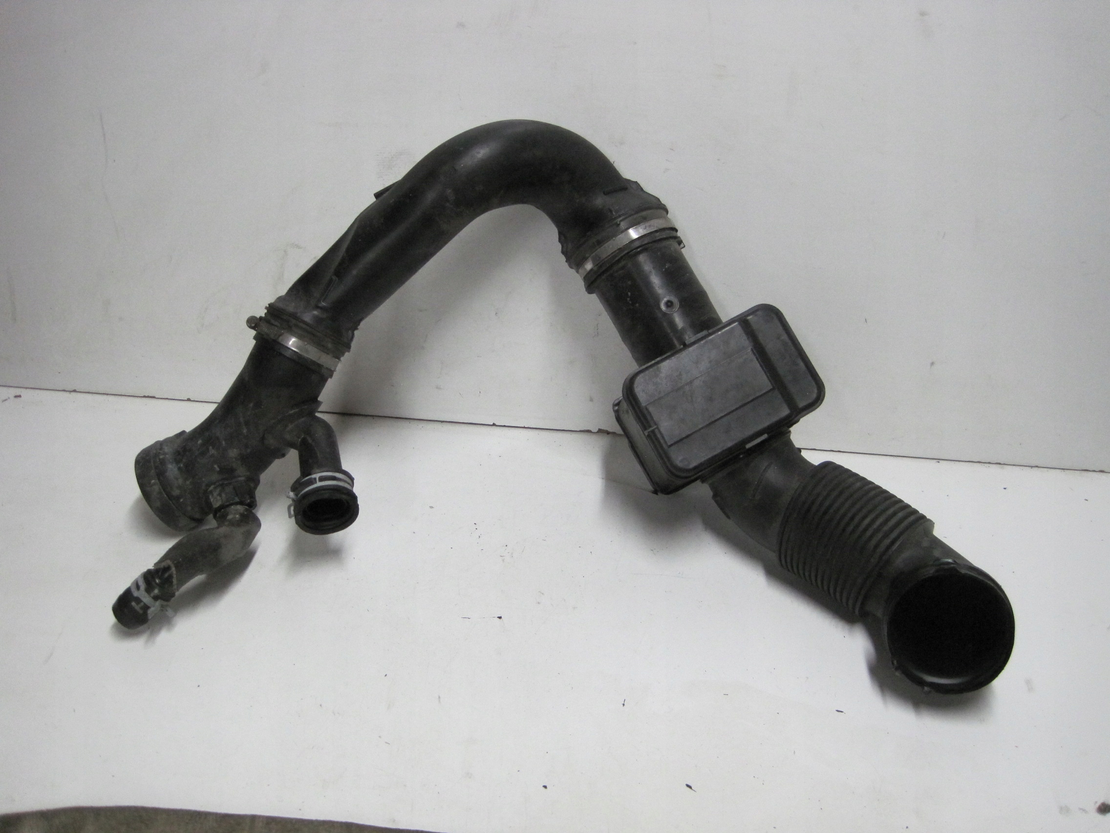 pipe LAND ROVER FPLA-9C619-CC