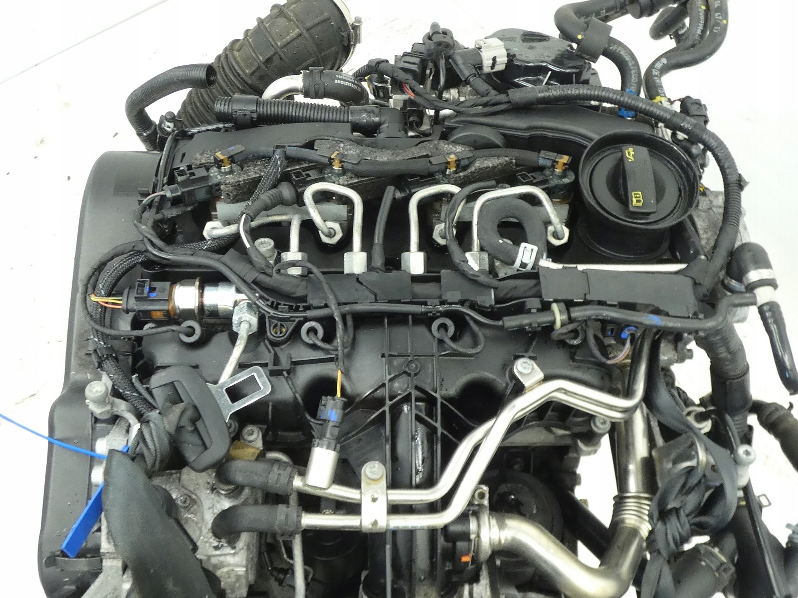 engine pillar CGL CGLC AUDI A4 B8 A5 8T Q5 8R 2.0 TDI 130KW / 177KM