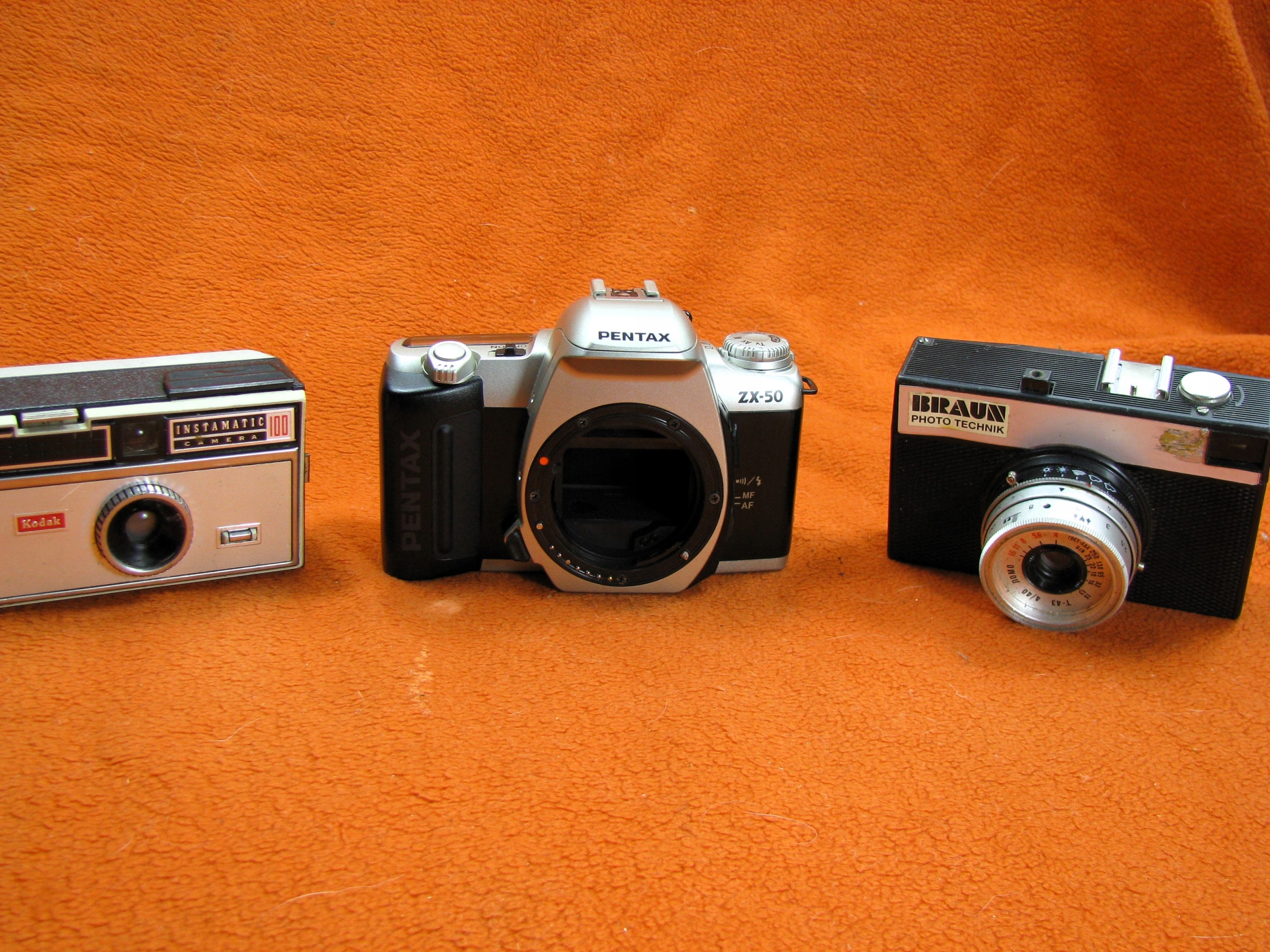 Sprzęt fotograficzny - licytacja 25