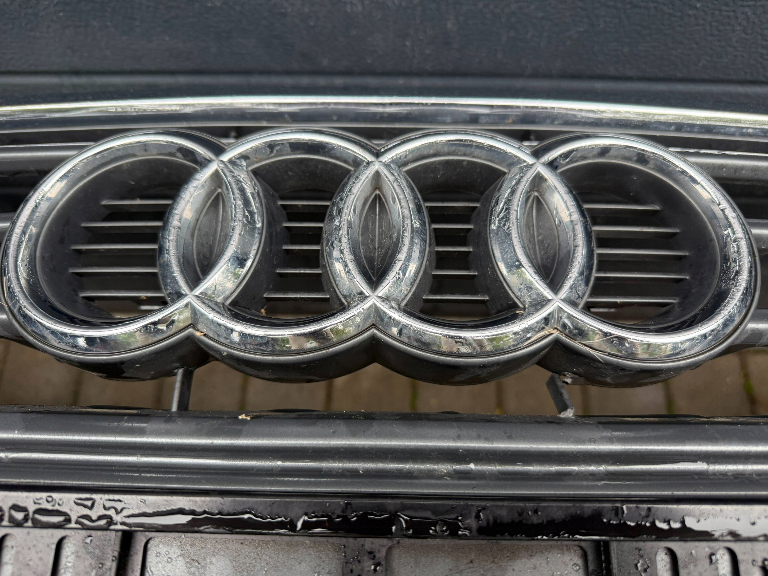 Audi A1 8X Lift Stoßstange vorne vorne