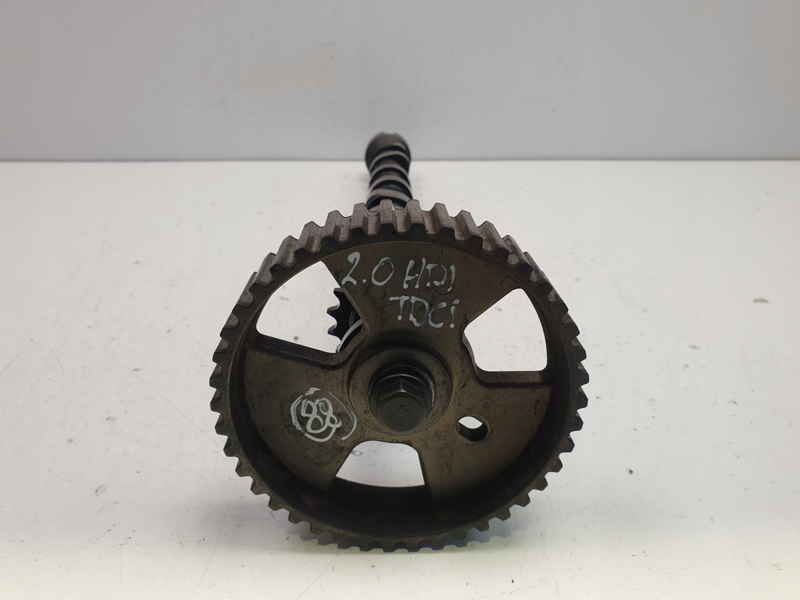 Ford Mondeo MK3 2.0 TDCi распределительный вал