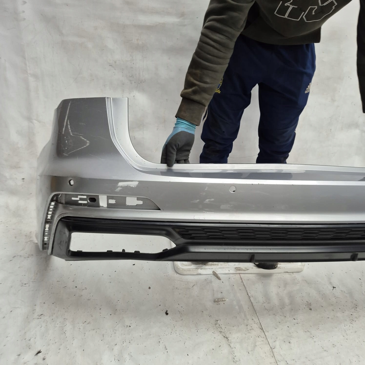 AUDI A6 C8 4K S-LINE KOMBI 18- bumper rear part rear PDC