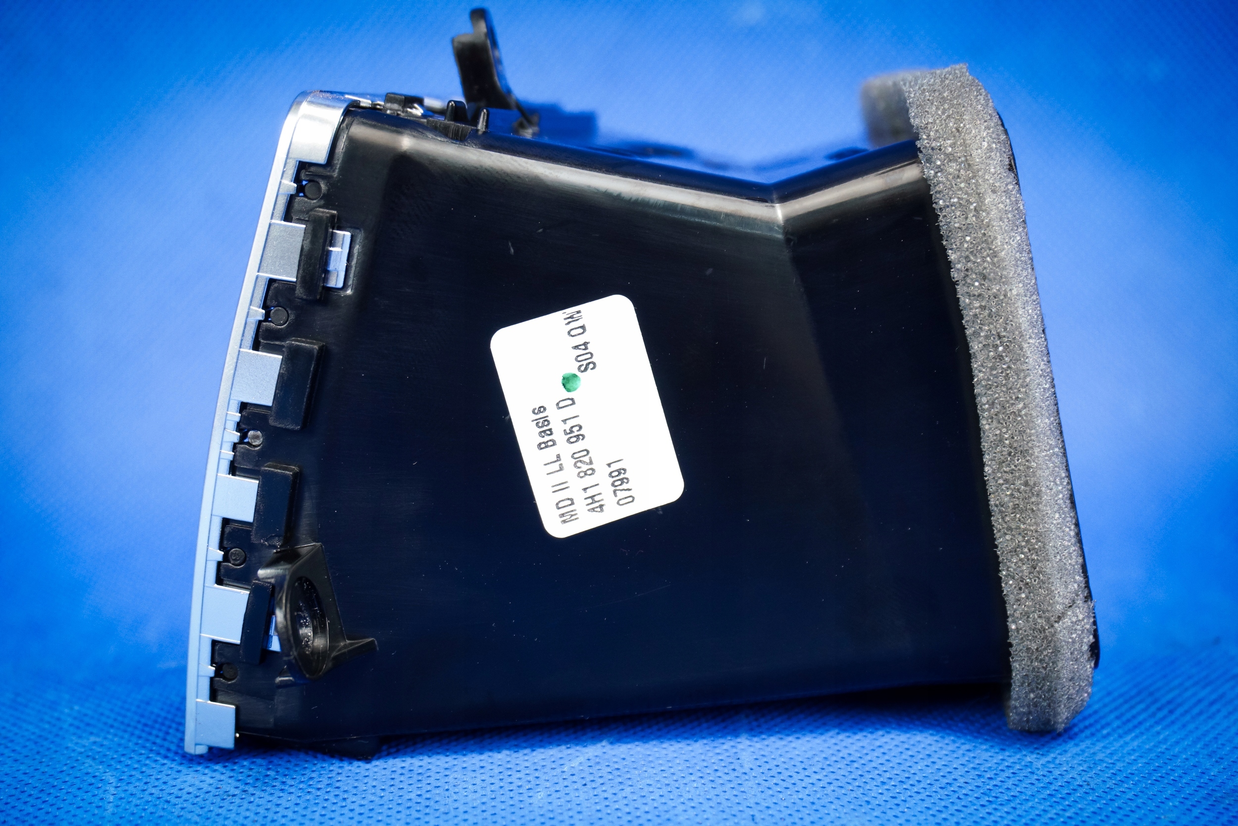 grid air conditioning devices air Audi A8 S8 4H 4H1820951D