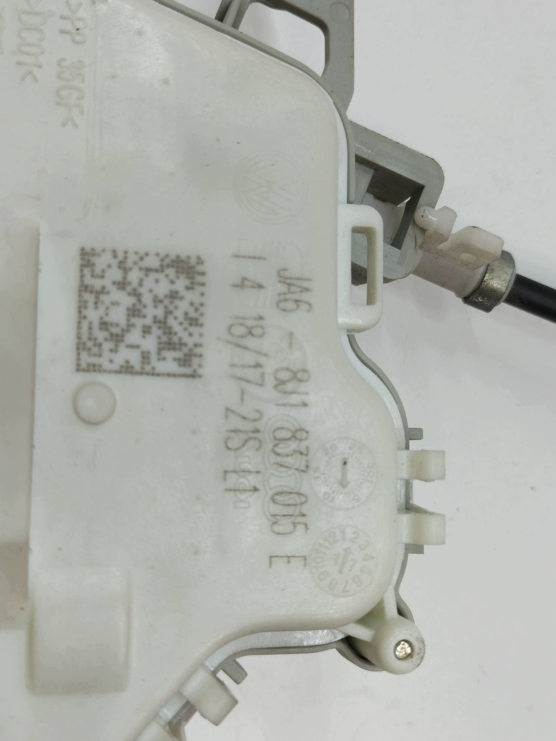 lock door left front 8J1837015E Audi Q7 II (2015-2026) SQ7