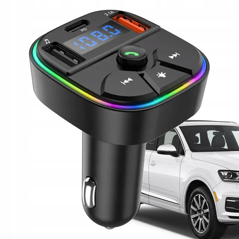 Hudební zkratky vysílače Fm s barevným adaptérem automobilového osvětlení