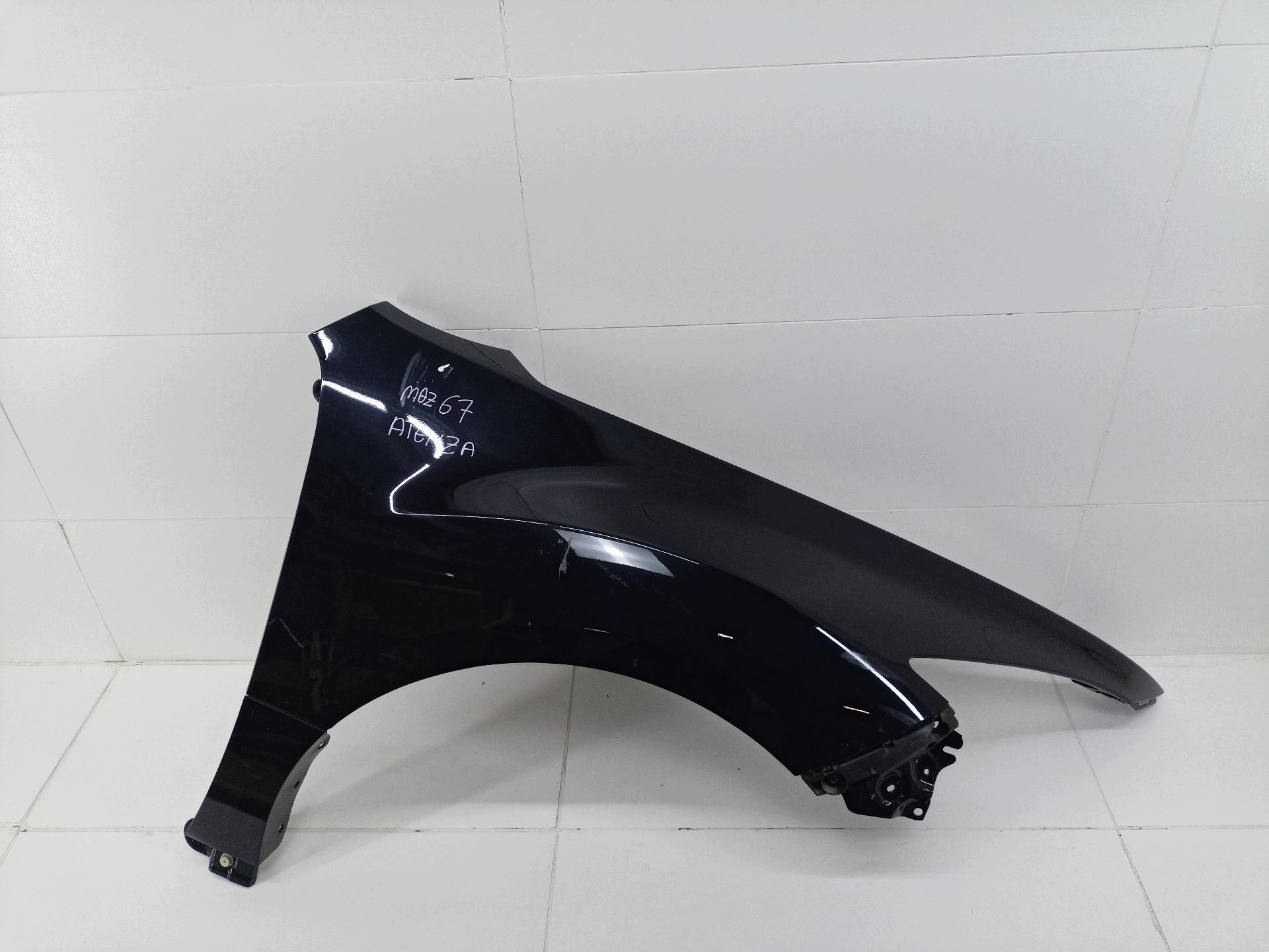 fender front right side Mazda 6 2 facelift GH 2011