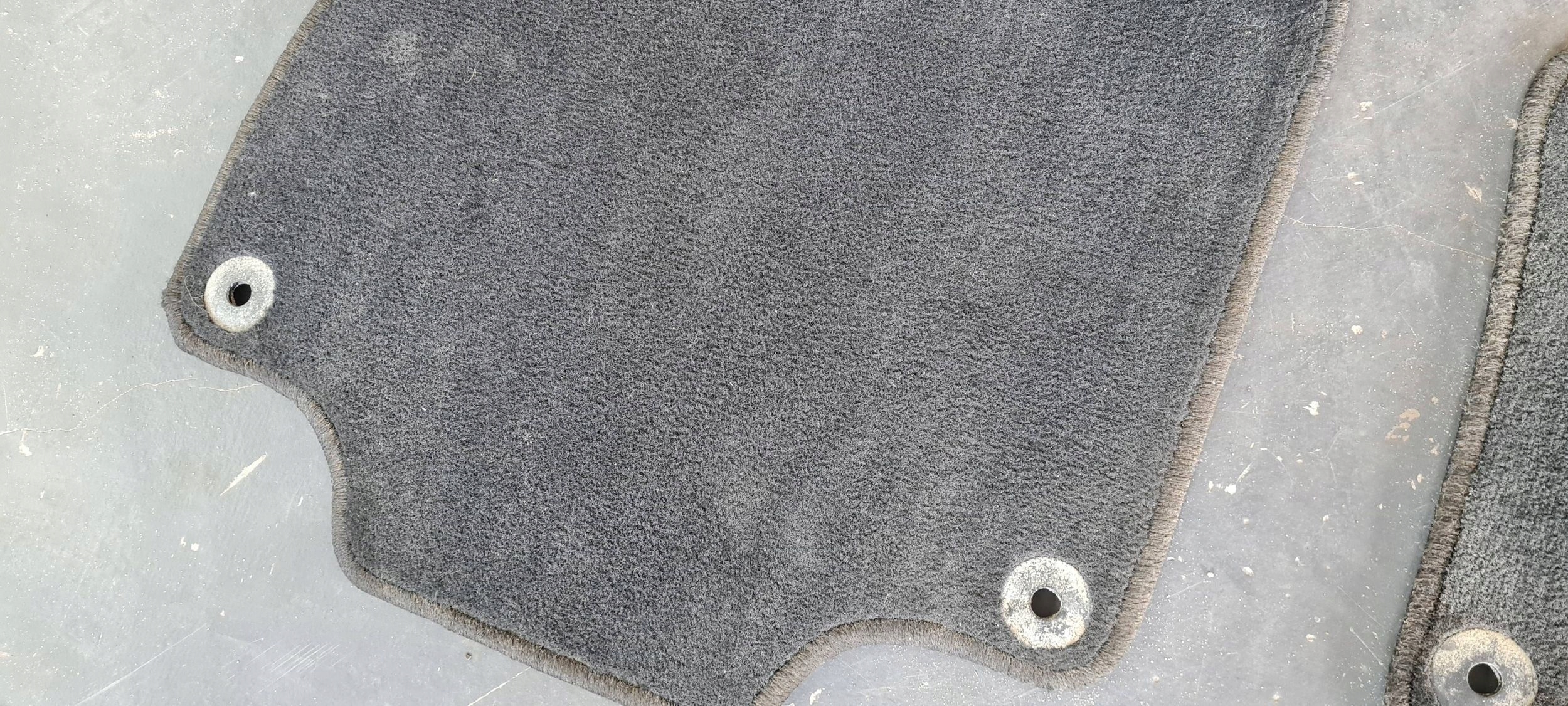 Chrysler Pacifica 2022 car carpet mats front rear part MATERIAL ORG