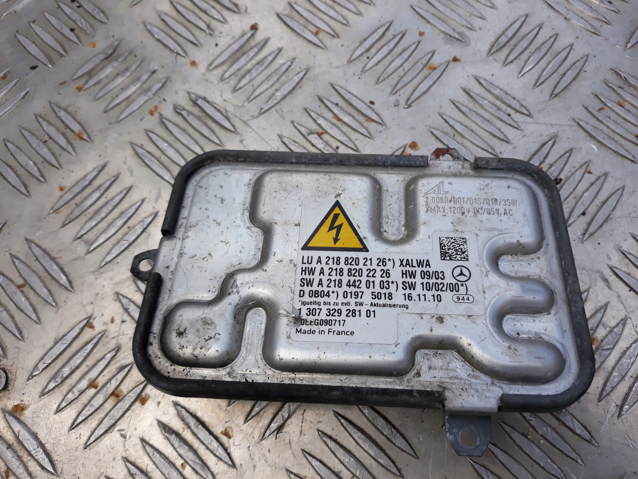 MERCEDES A2188202226 PRZETWORNICA STEROWNIK LAMPY