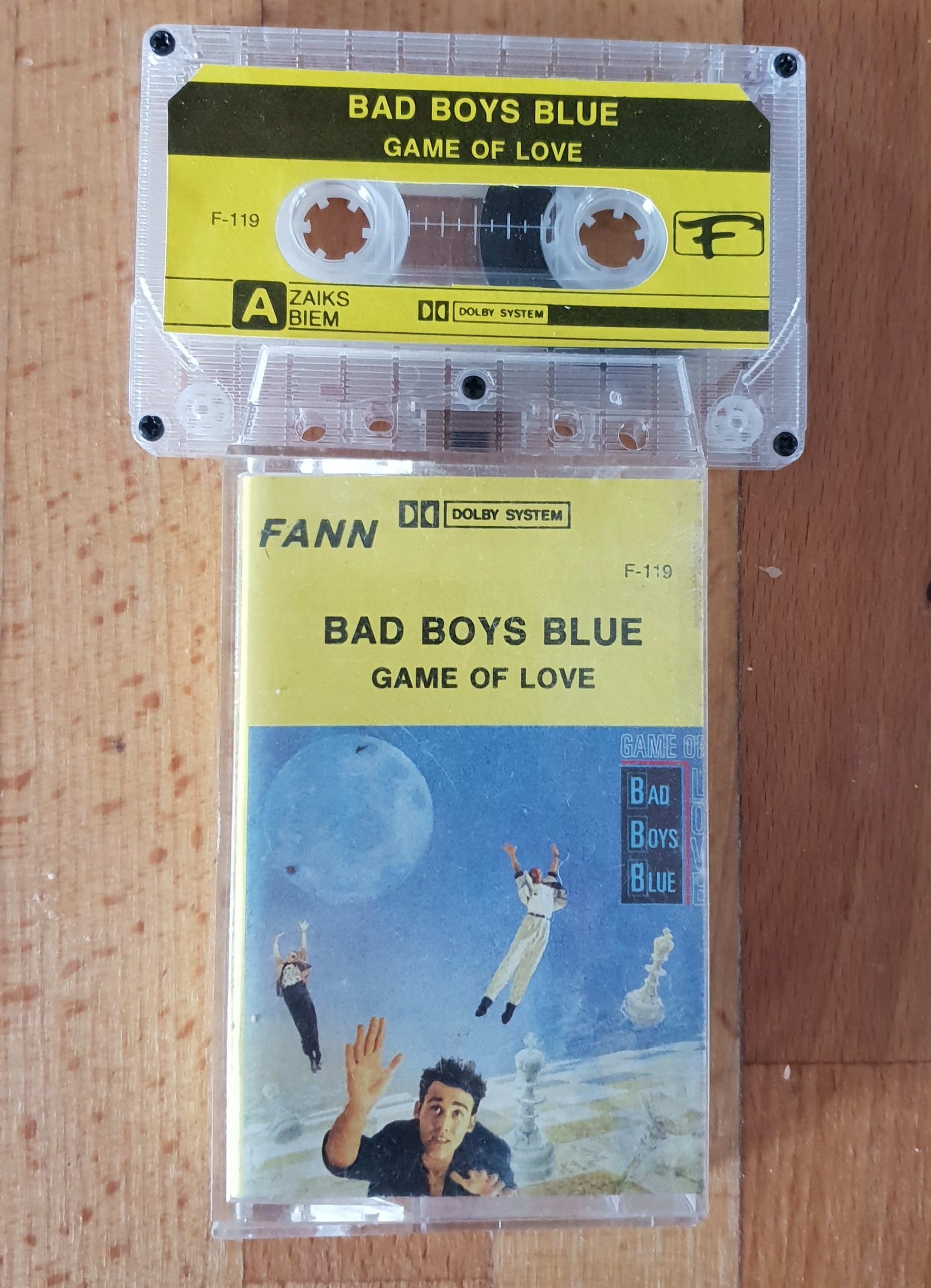 KASETA BAD BOYS BLUE GAME OF LOVE