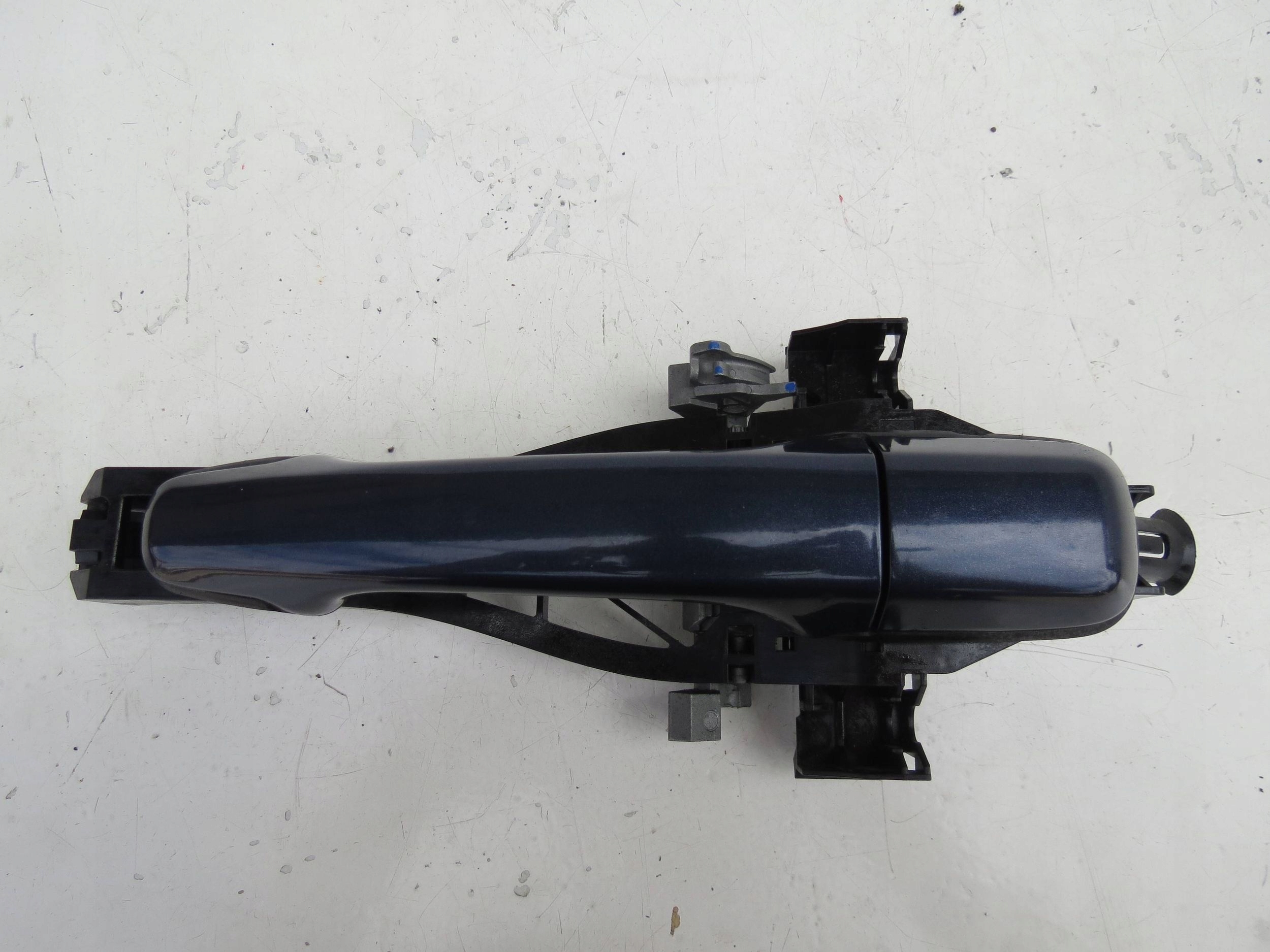 handle exterior left rear part VOLVO V70 III code lakieru 498-46 30784202
