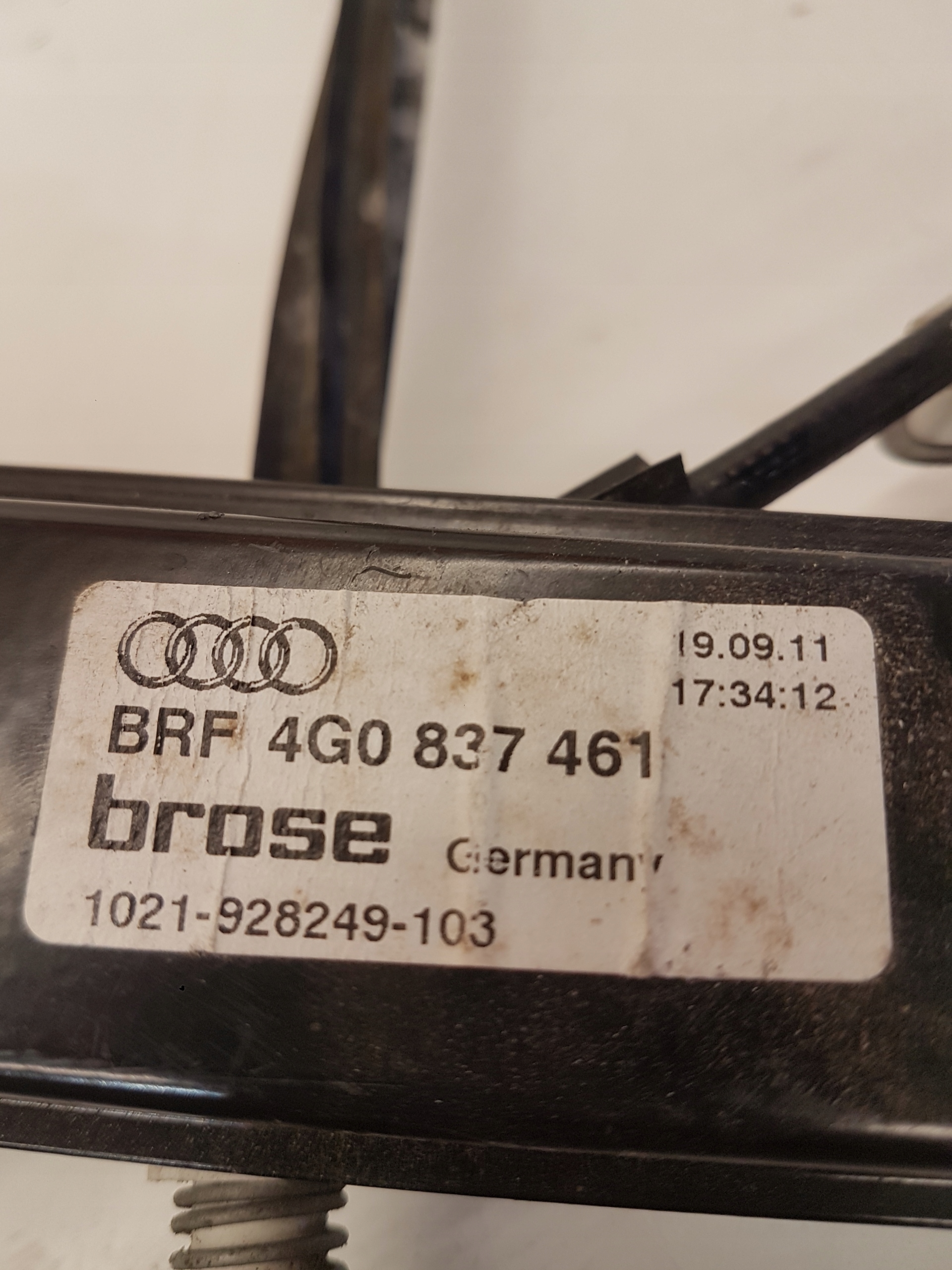 mechanism windows left front AUDI A6 C7 4G0837461