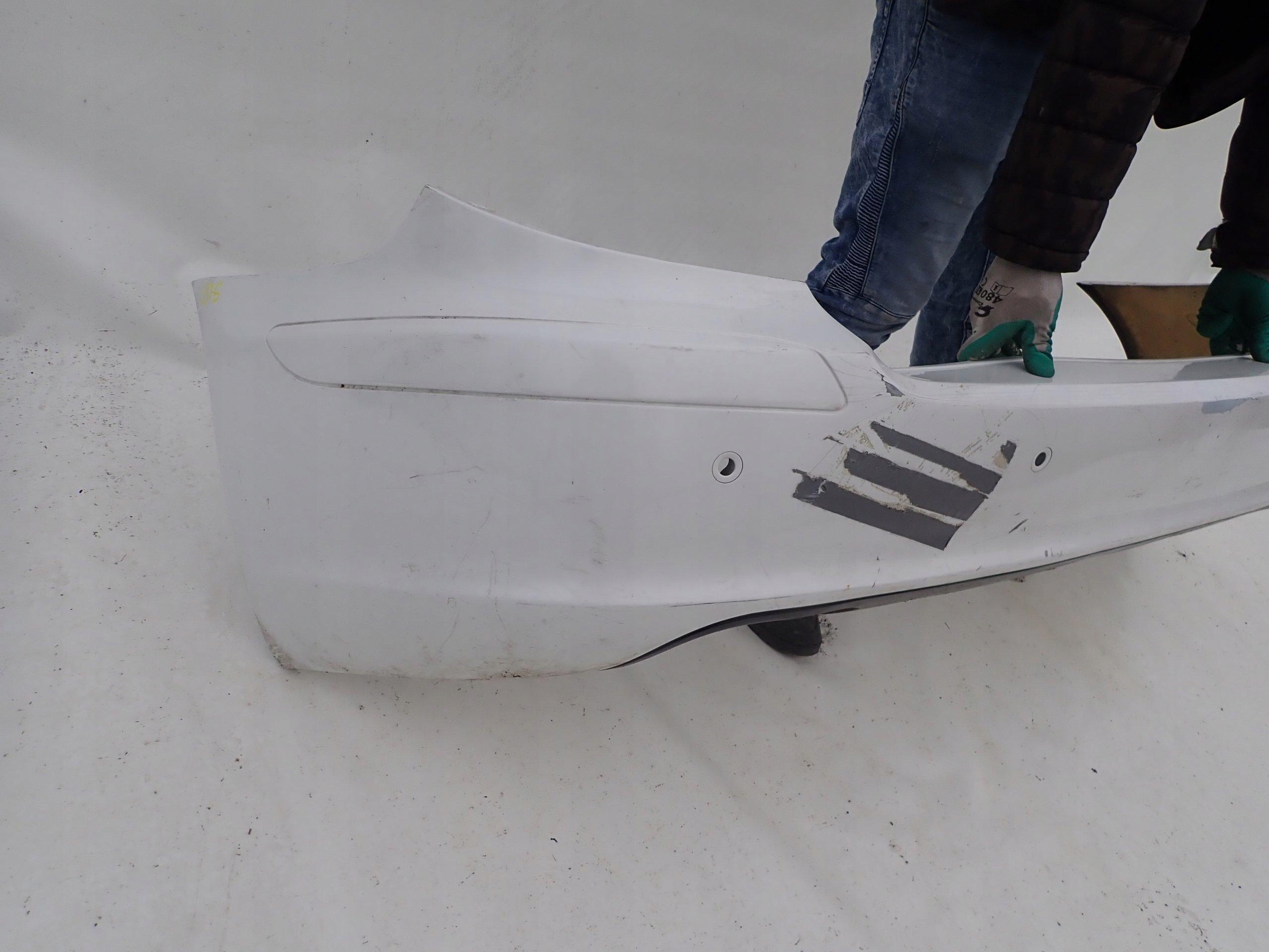 MERCEDES R-class 05-09 bumper rear part rear PDC towing