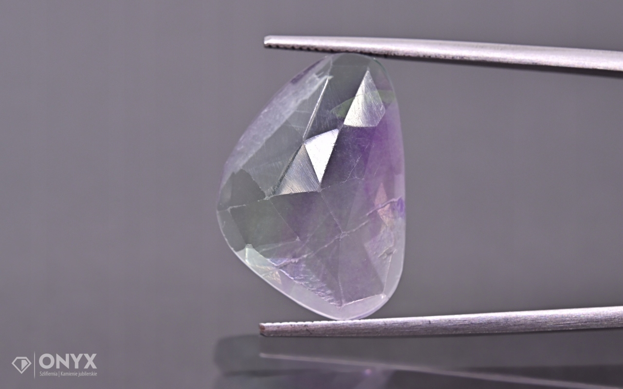 Fluorit fazetovaná nepravidelná růžice 21x15 mm