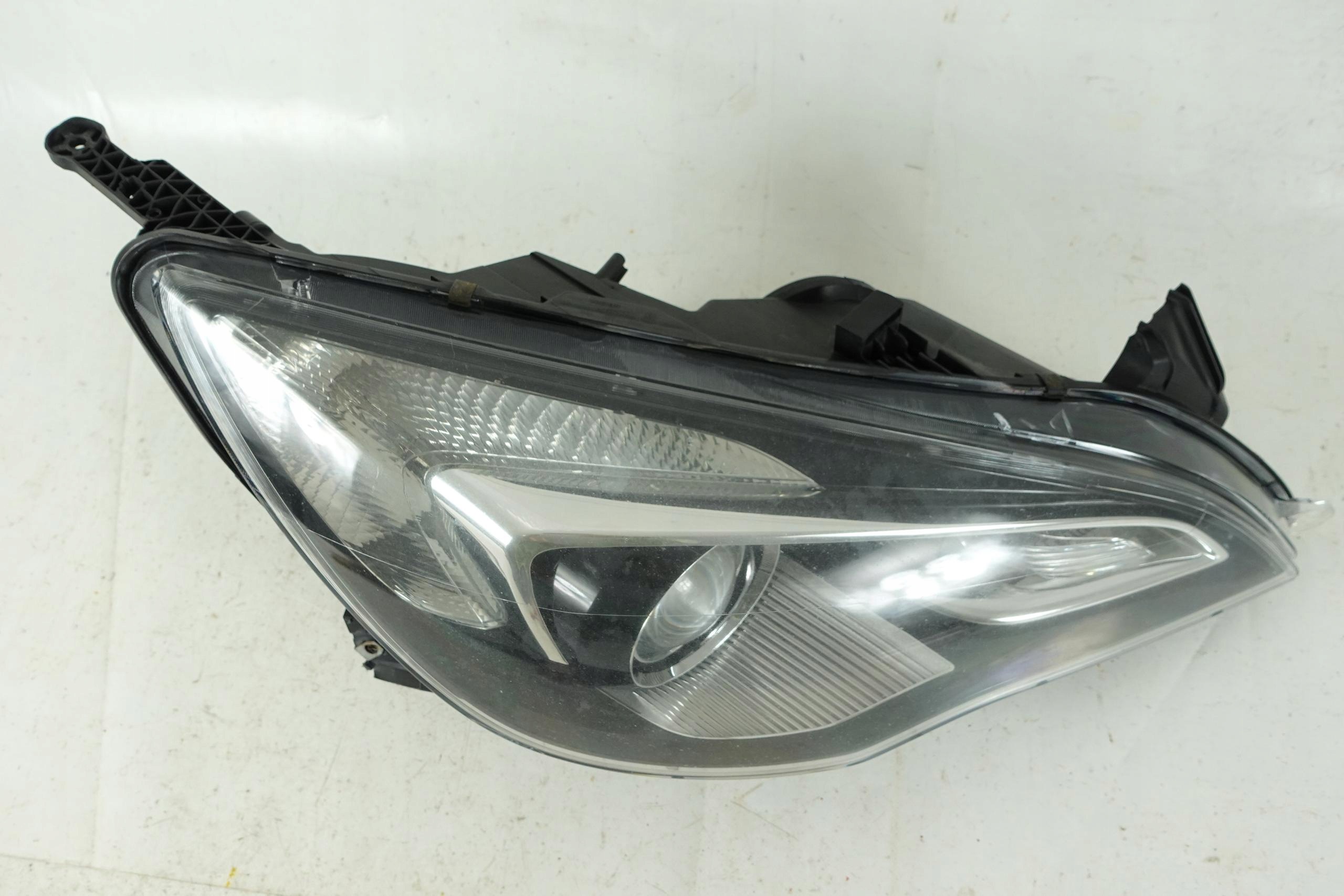 light right front right front OPEL ASTRA 4 IV J GTC 3D COUPE UK RHD