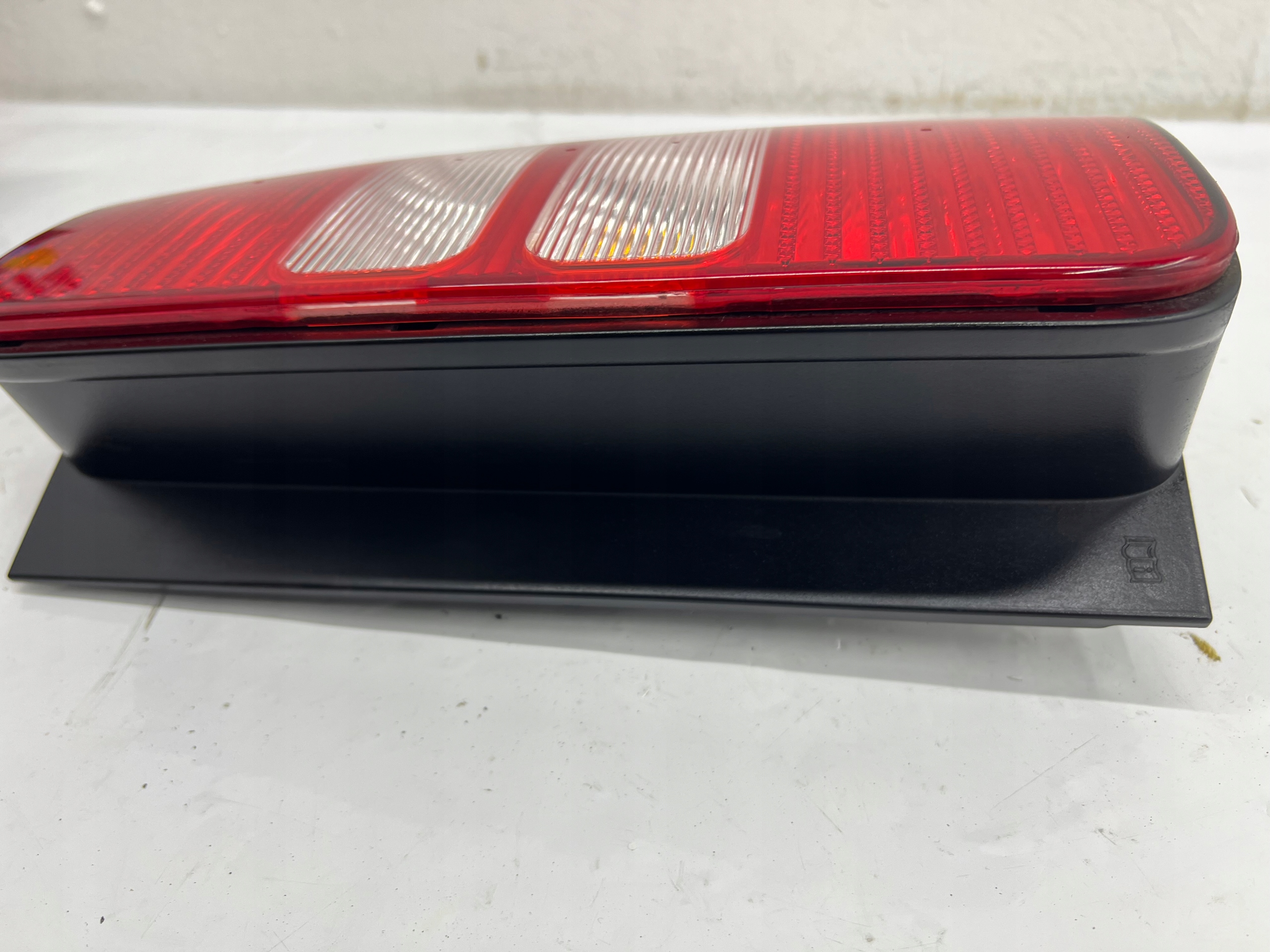 VW CADDY III LIFT 2010-2015 light rear part right 2K5945096K EUROPA