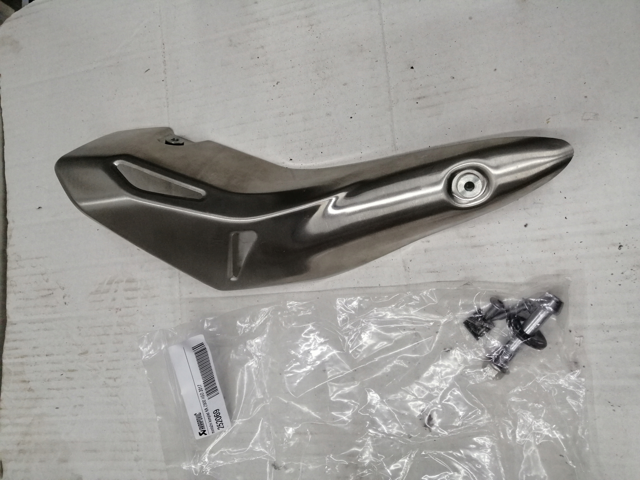 Kawasaki Z900 крышка глушителя