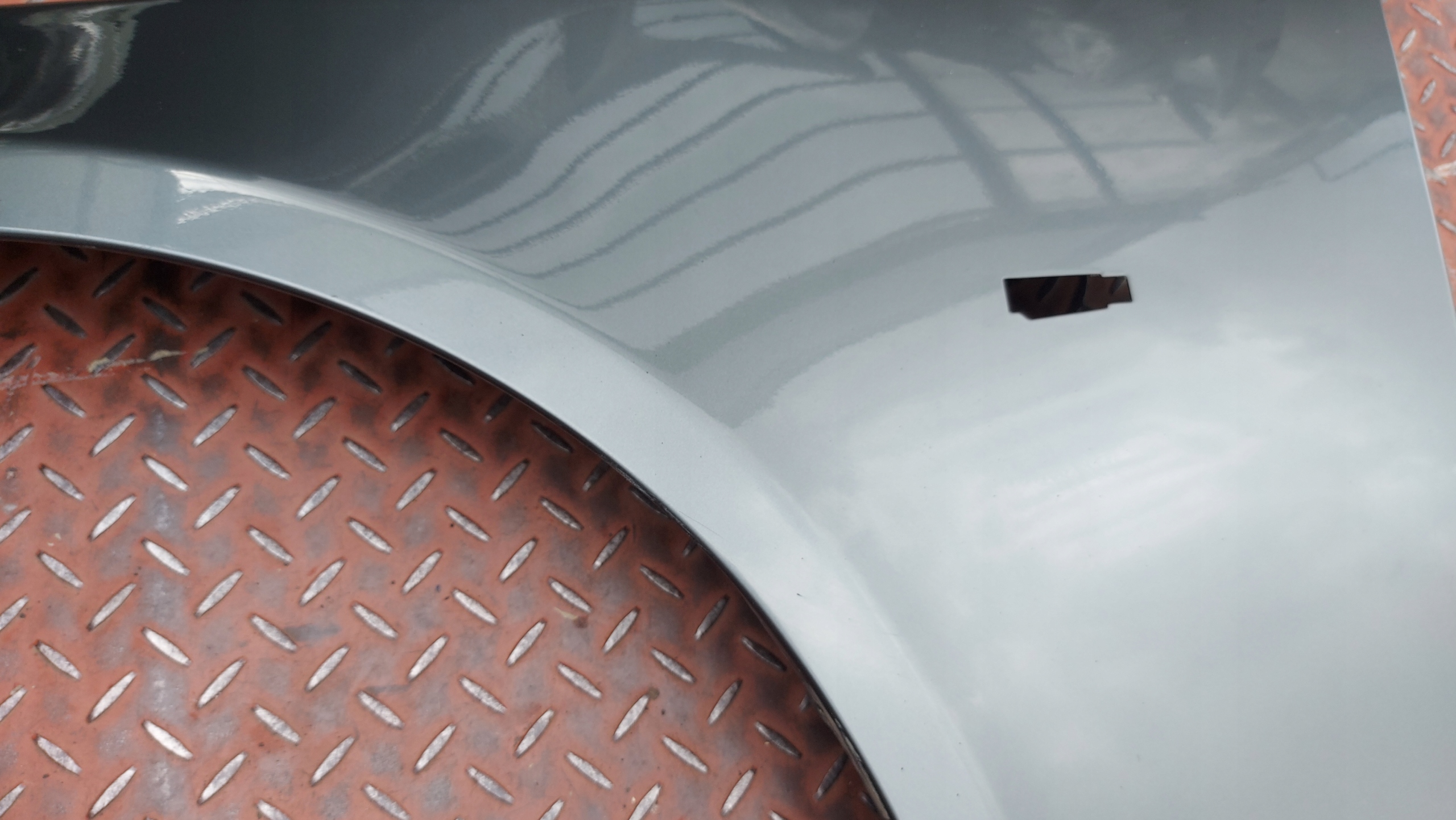 parafango sinistra Anteriore BMW E60 E61 04